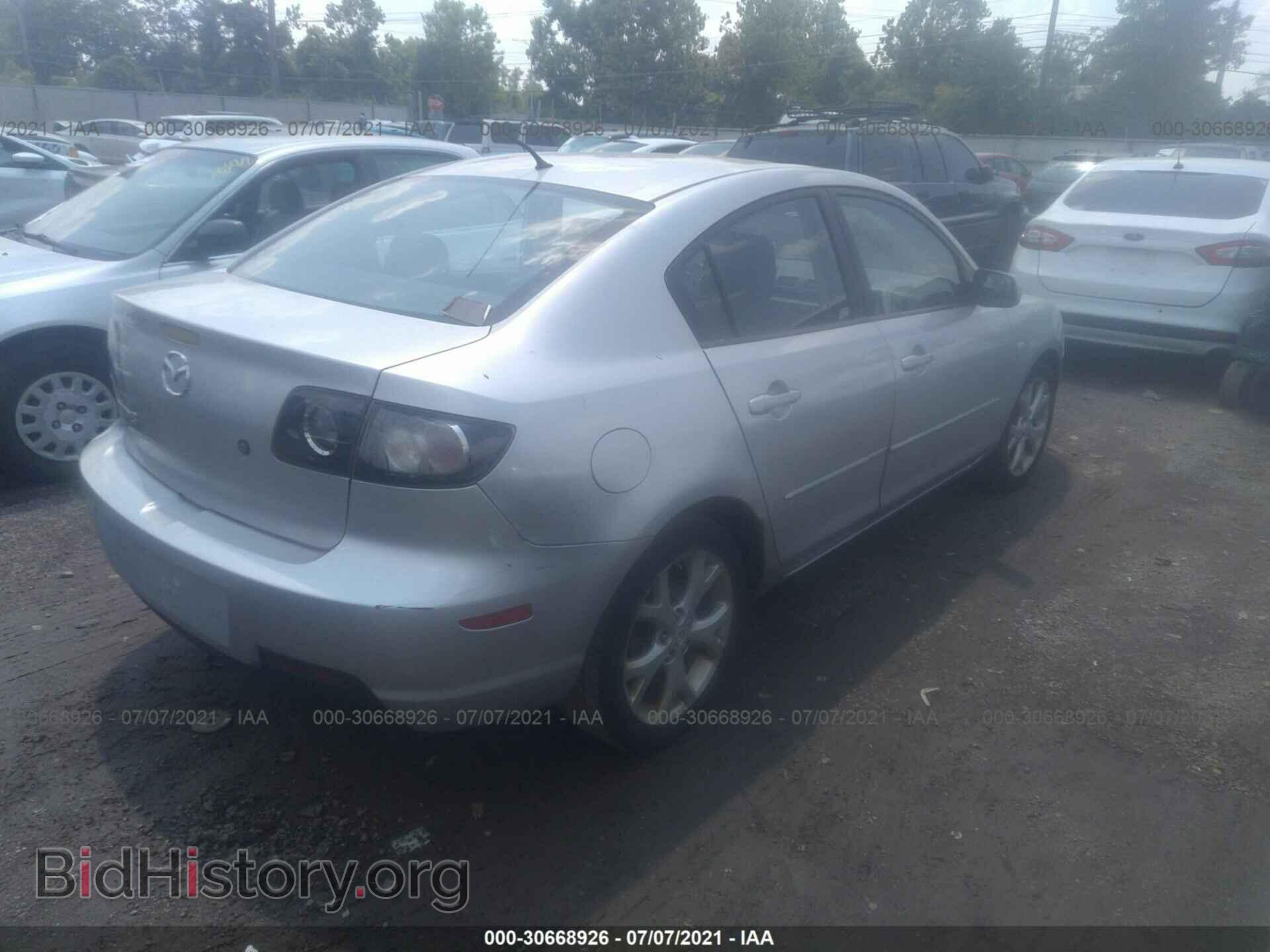 2008 MAZDA MAZDA3 - VIN: JM1BK32F881130586 - Фото 4