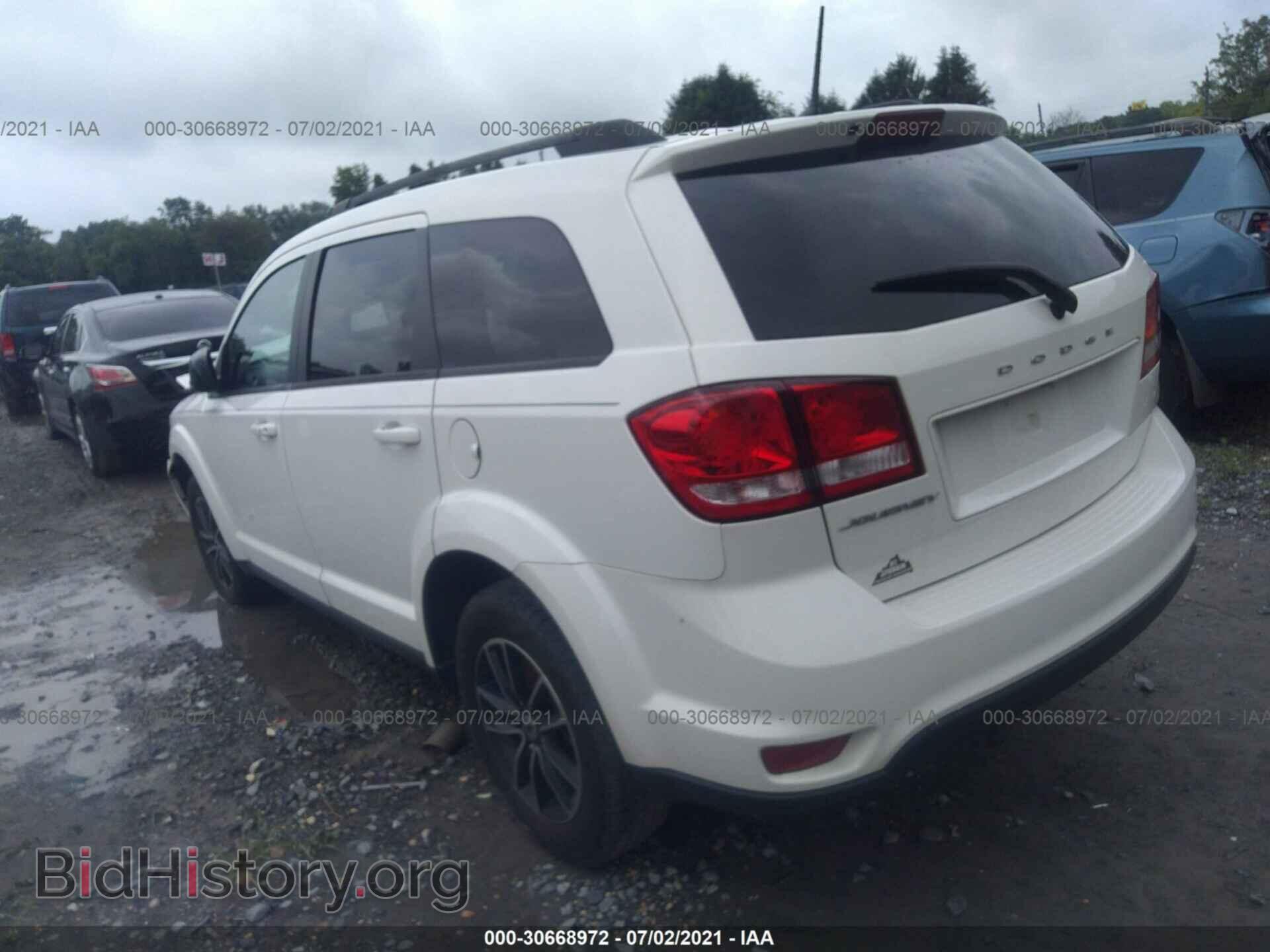 2019 DODGE JOURNEY - VIN: 3C4PDCBB1KT719377 - Фото 3