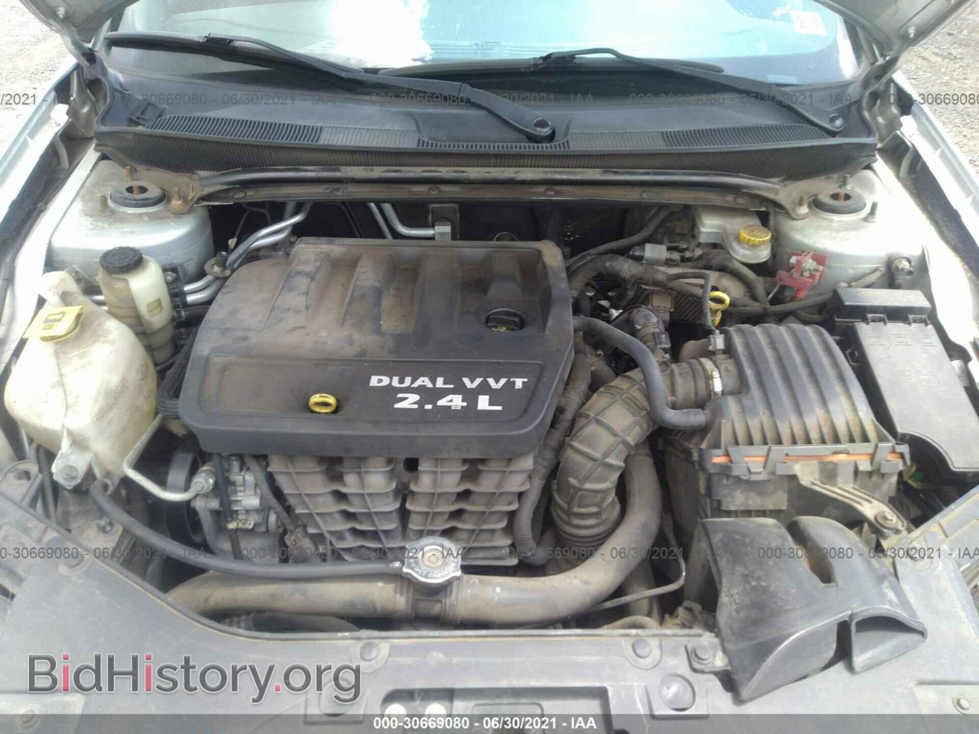 2011 CHRYSLER 200 - VIN: 1C3BC4FB0BN535453 - Фото 10