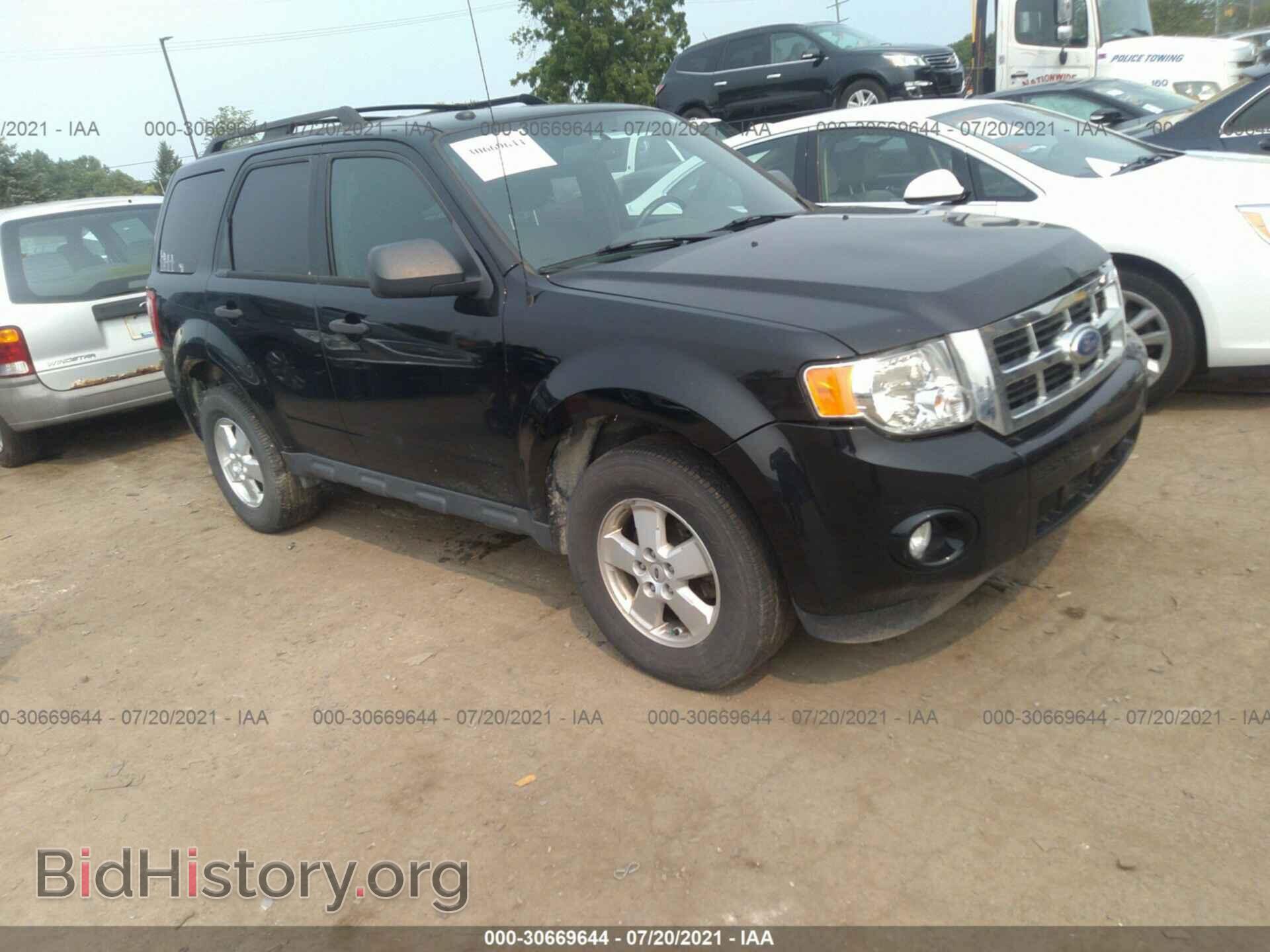 Фотография 1FMCU0D72CKB65819 - FORD ESCAPE 2012