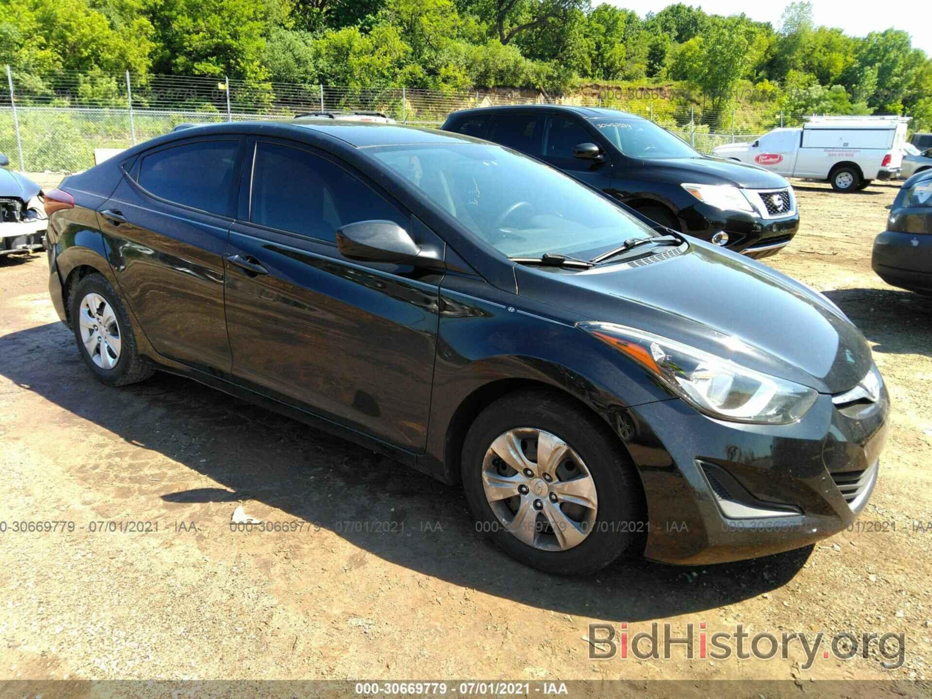 Photo KMHDH4AE8GU517069 - HYUNDAI ELANTRA 2016