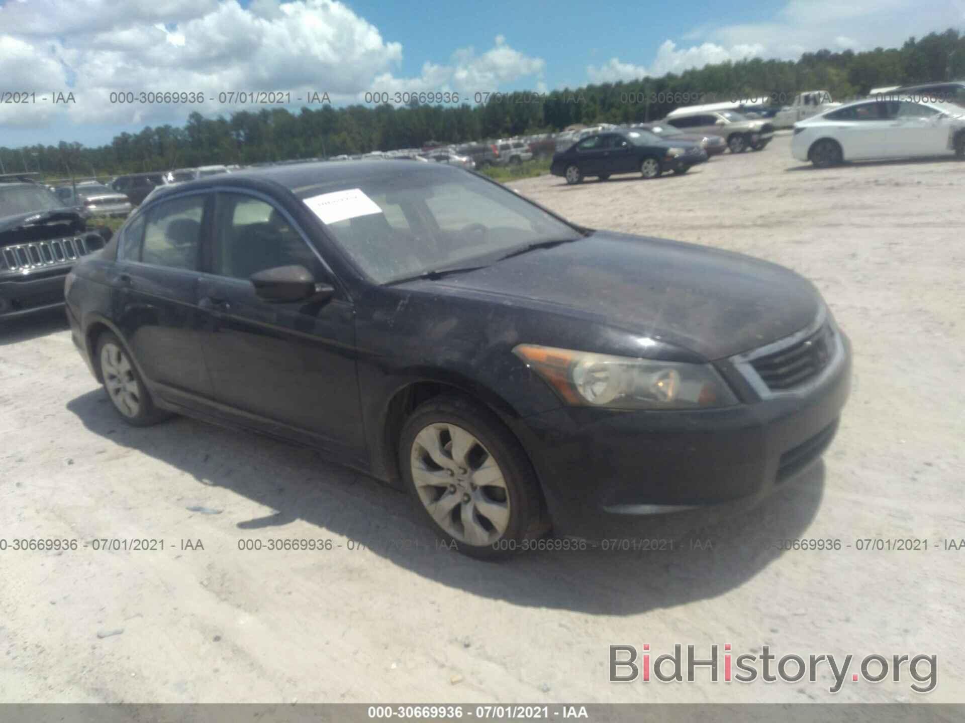 Photo 1HGCP268X8A087737 - HONDA ACCORD SDN 2008