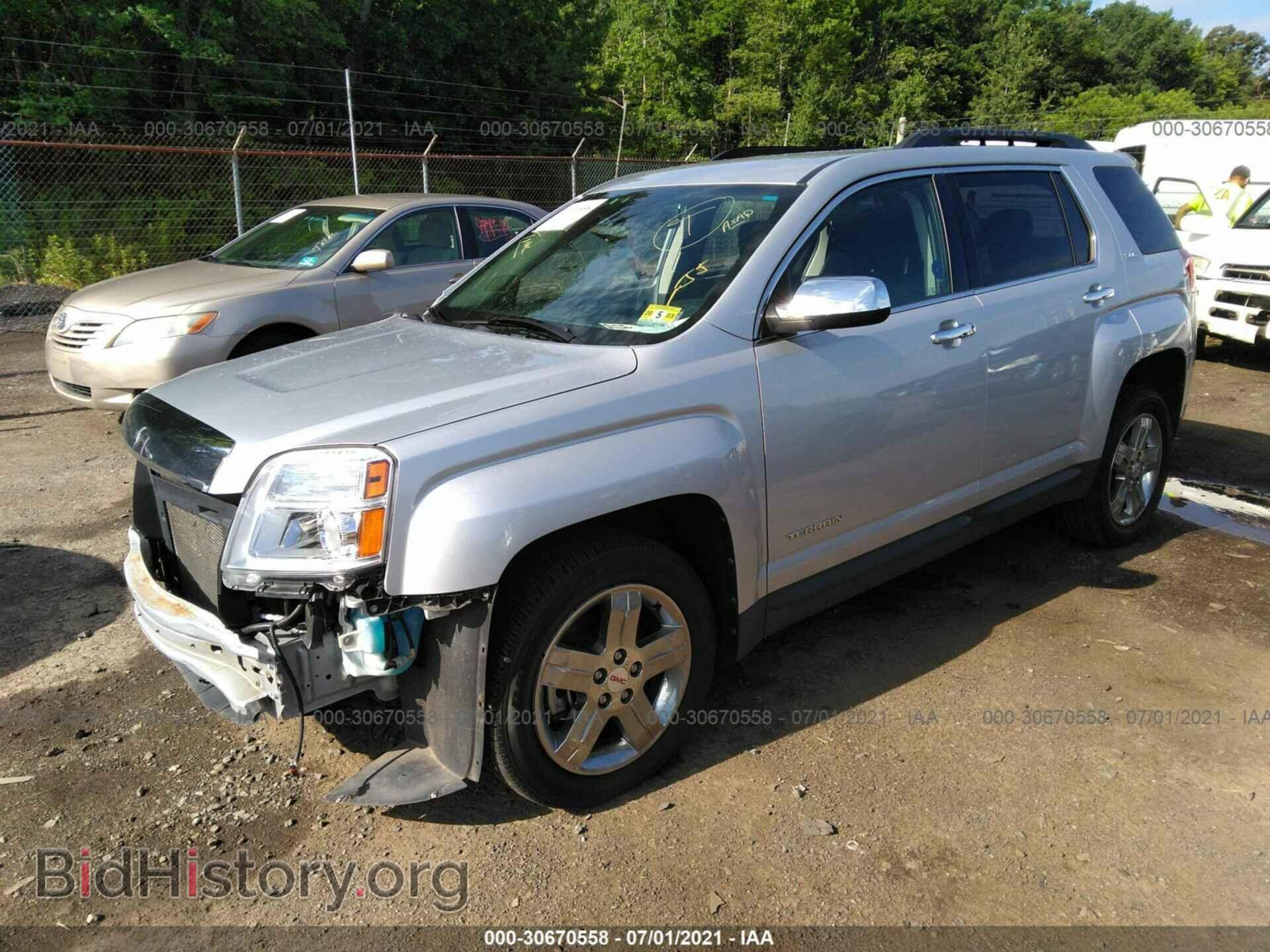 2012 GMC TERRAIN - VIN: 2GKFLTE59C6160322 - Photo 2
