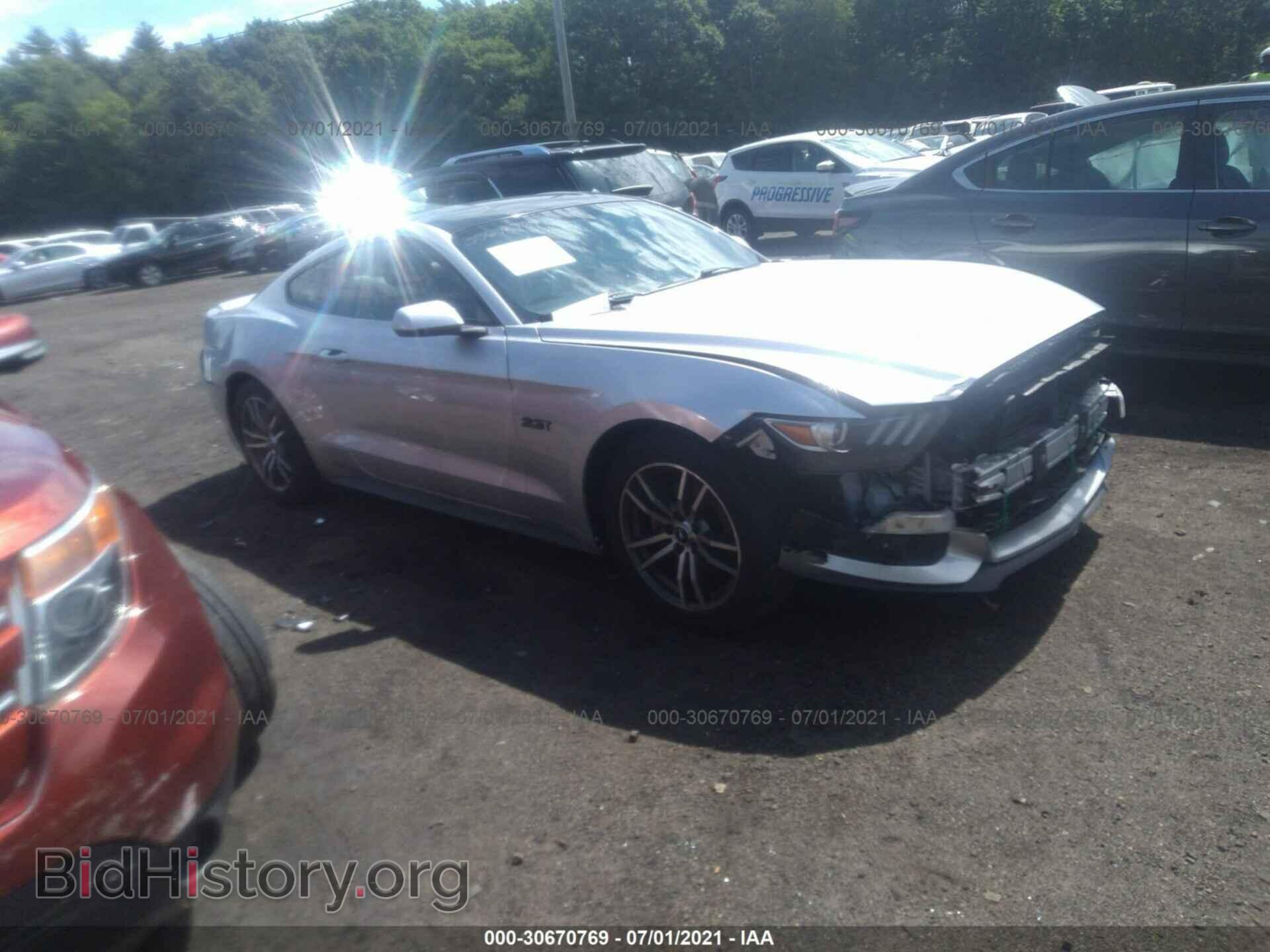 Photo 1FA6P8TH8F5346675 - FORD MUSTANG 2015
