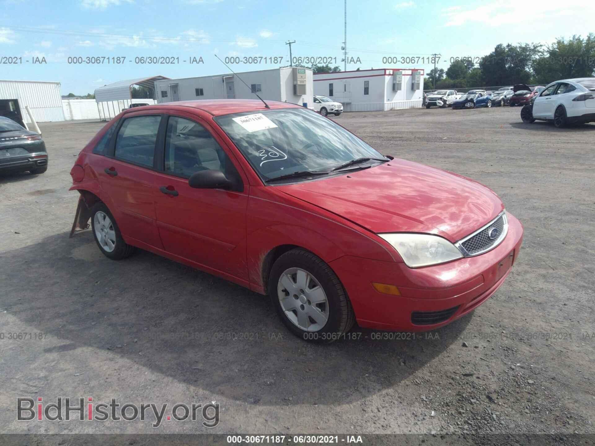 Photo 1FAFP34N56W221456 - FORD FOCUS 2006