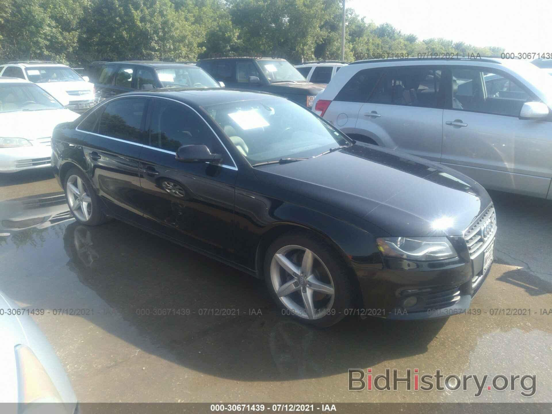 Photo WAUFFAFL9BN029385 - AUDI A4 2011