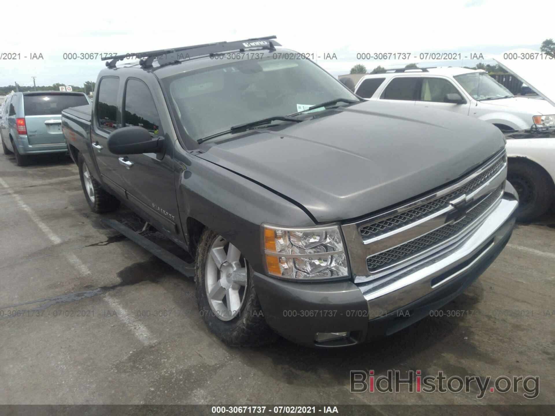 Photo 3GCPKSE37BG161127 - CHEVROLET SILVERADO 1500 2011