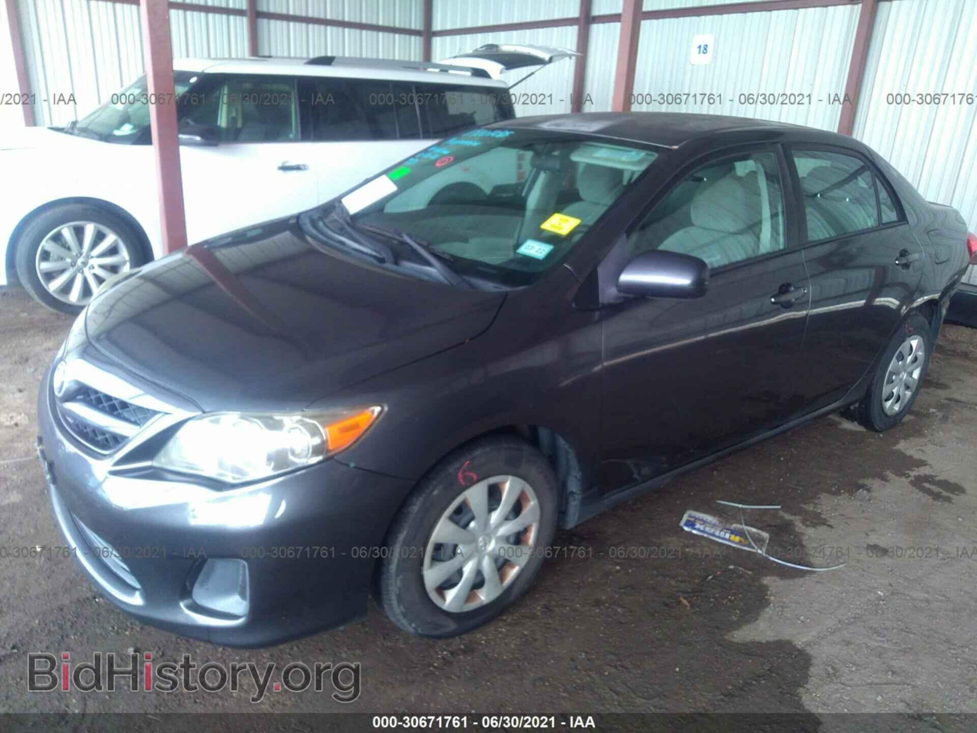 2011 TOYOTA COROLLA - VIN: 2T1BU4EE9BC552842 - Photo 2