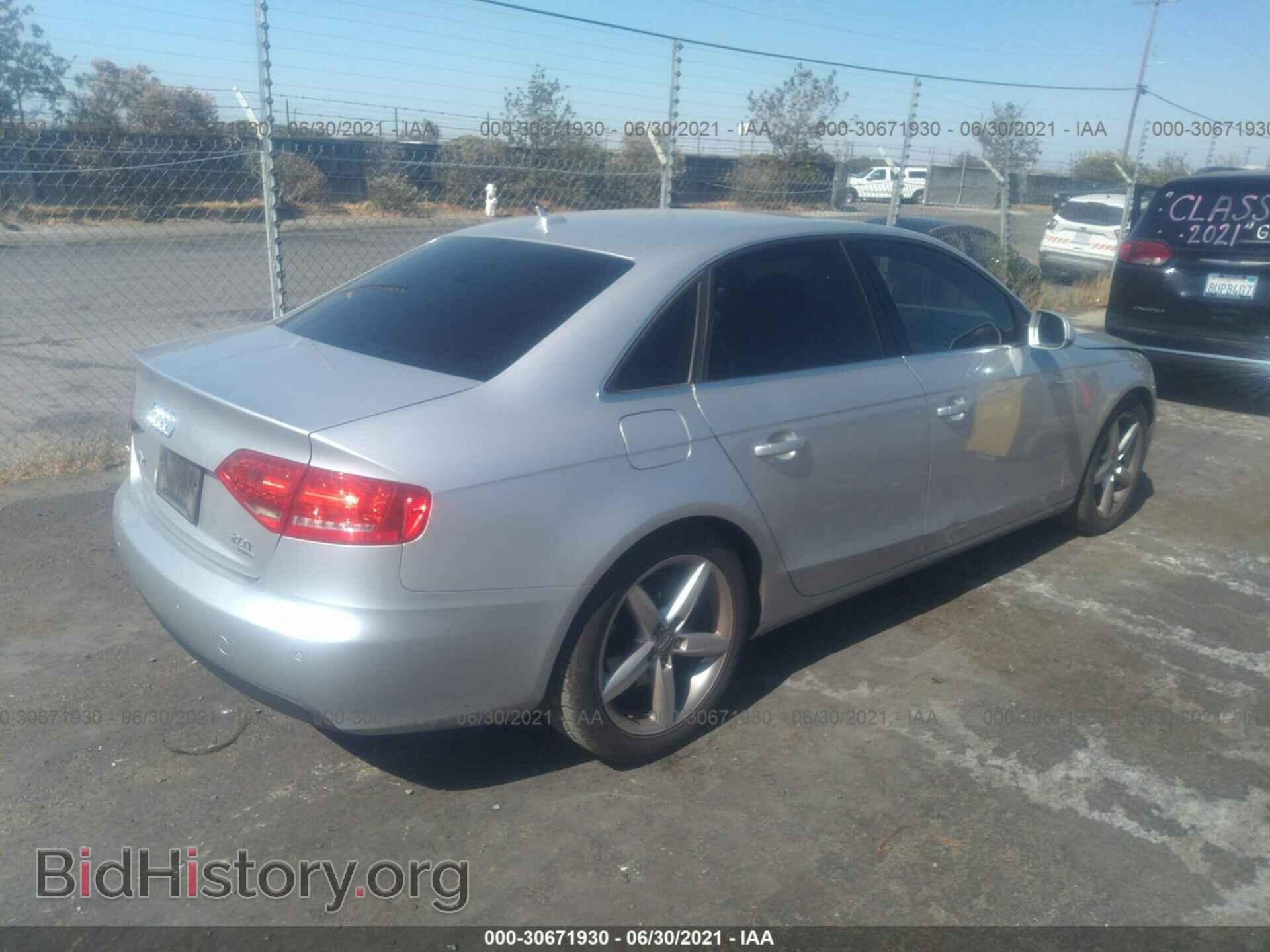 2011 AUDI A4 - VIN: WAUKFBFL4BN048883 - Фото 4