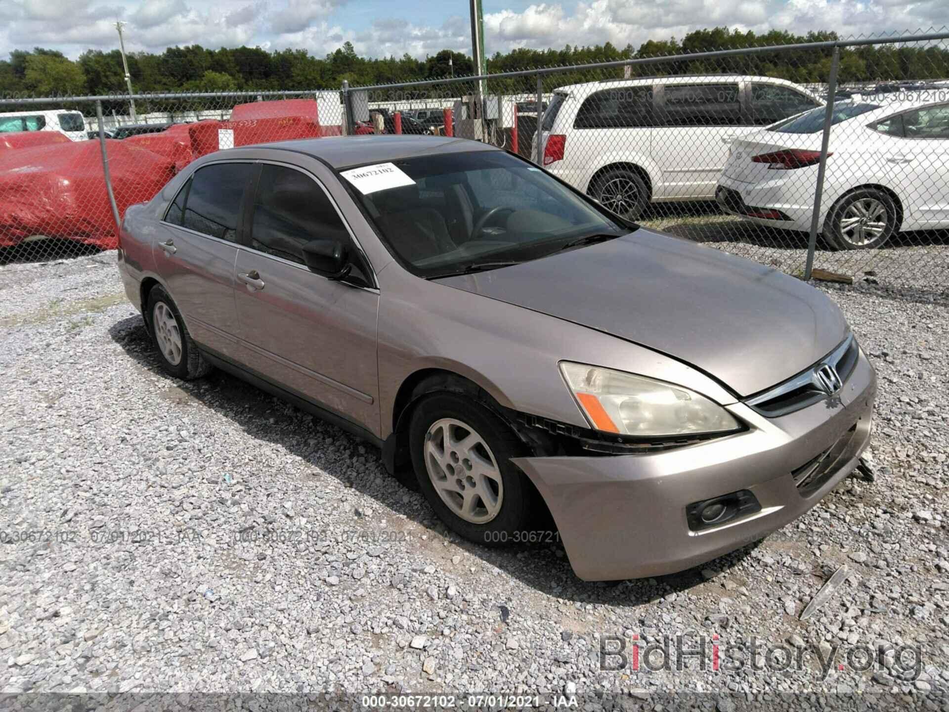 Photo 3HGCM56446G706886 - HONDA ACCORD SDN 2006