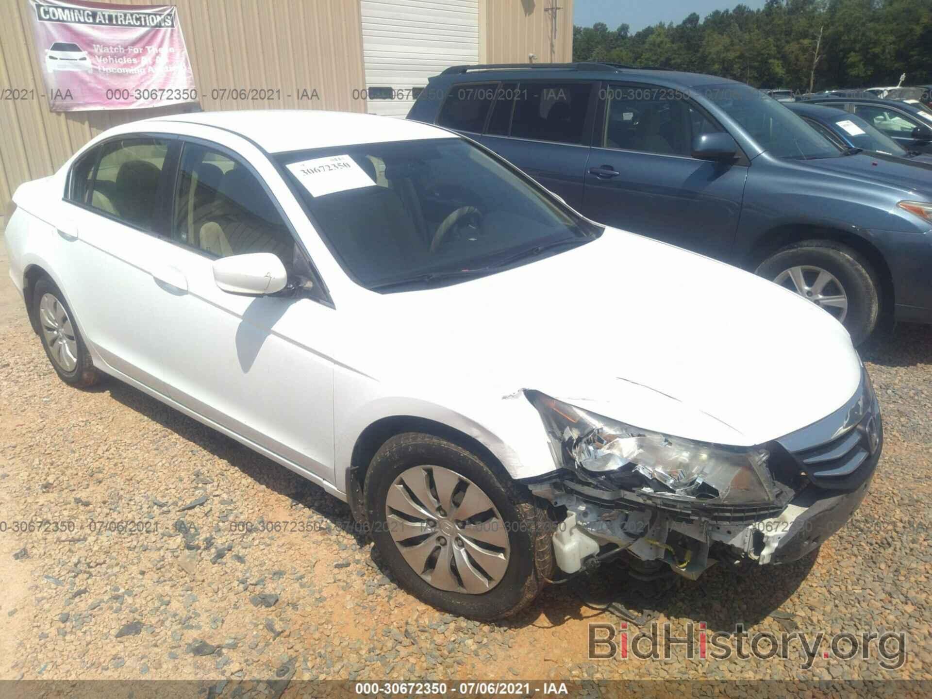 Photo 1HGCP2F30CA221085 - HONDA ACCORD SDN 2012