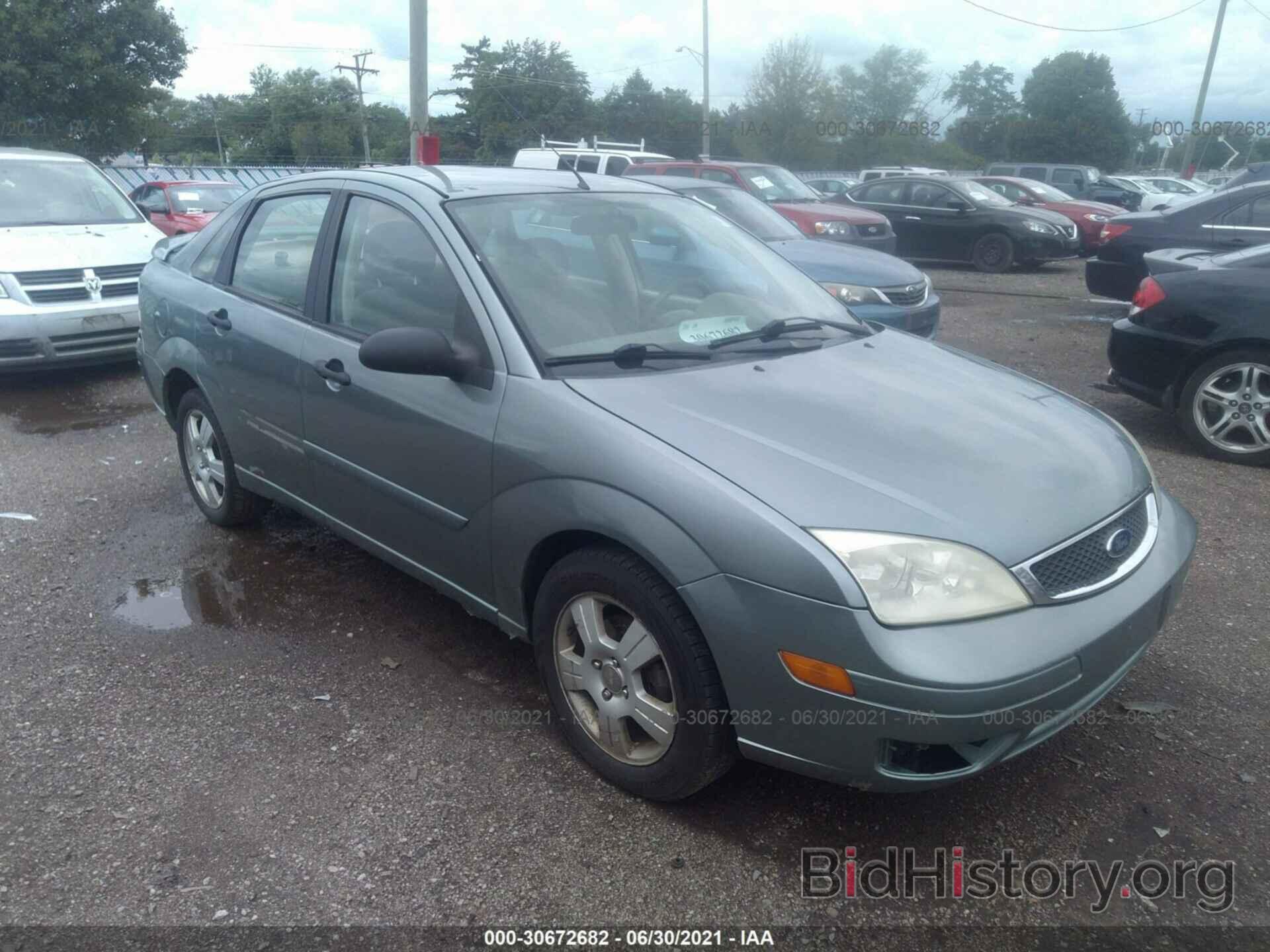 Photo 1FAFP34N36W102725 - FORD FOCUS 2006