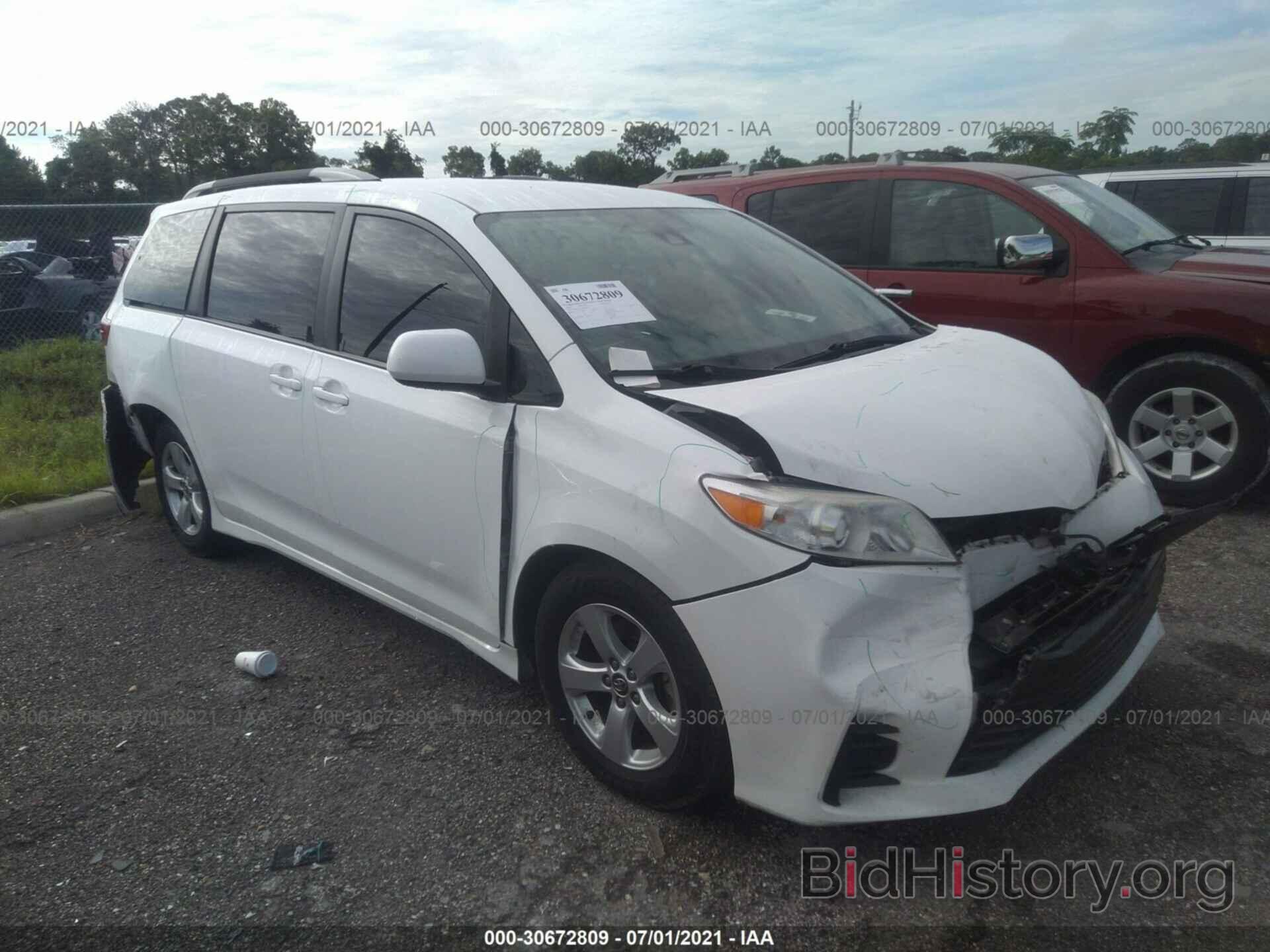 Photo 5TDKZ3DC5JS904543 - TOYOTA SIENNA 2018