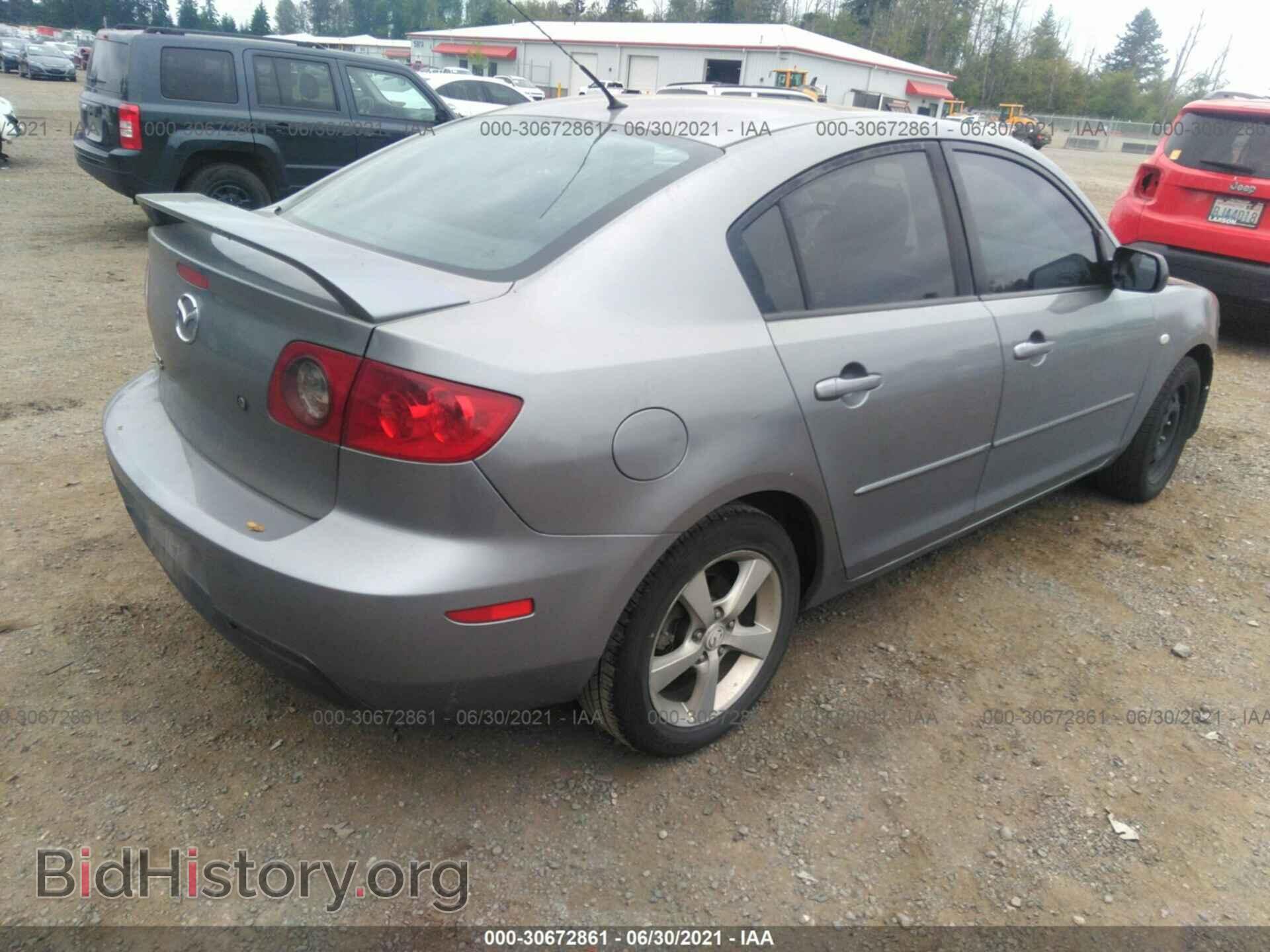 2006 MAZDA MAZDA3 - VIN: JM1BK32F261496623 - Фото 4