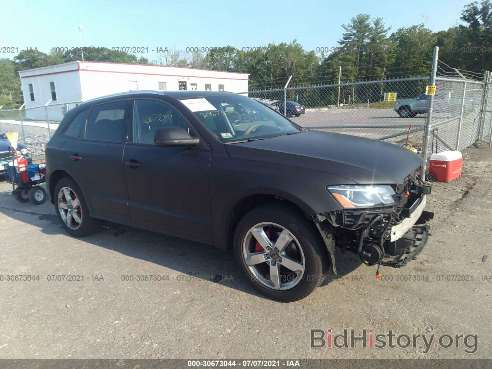 Photo WA1DKAFP5BA113701 - AUDI Q5 2011