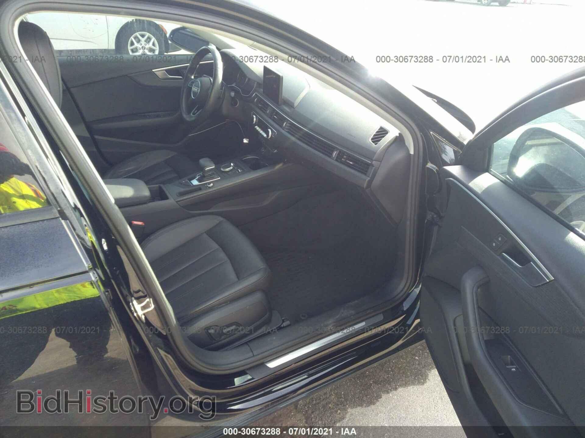 2017 AUDI A4 - VIN: WAUGMAF48HN043046 - Фото 5