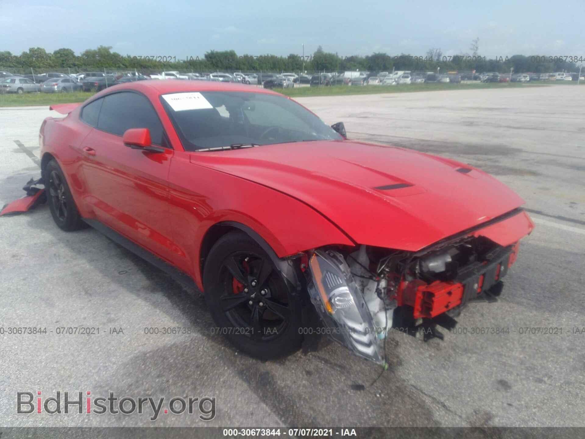 Photo 1FA6P8TH6L5187019 - FORD MUSTANG 2020