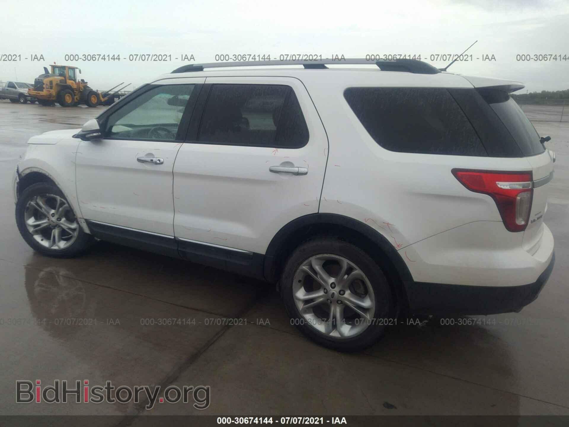 2014 FORD EXPLORER - VIN: 1FM5K7F88EGB12044 - Фото 3