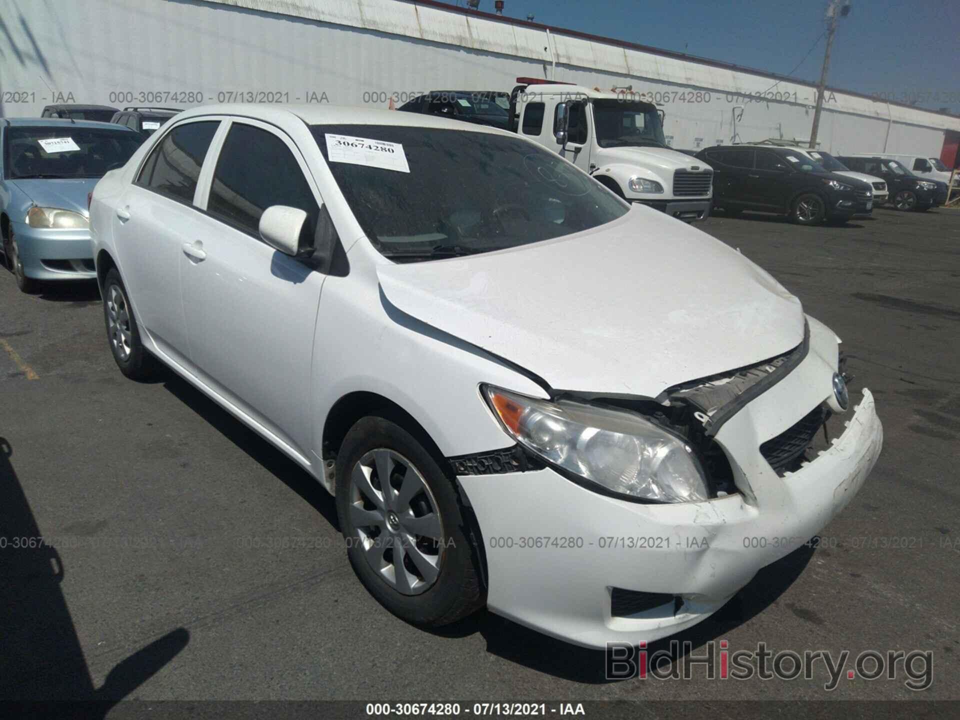 Photo JTDBU4EE8AJ084704 - TOYOTA COROLLA 2010