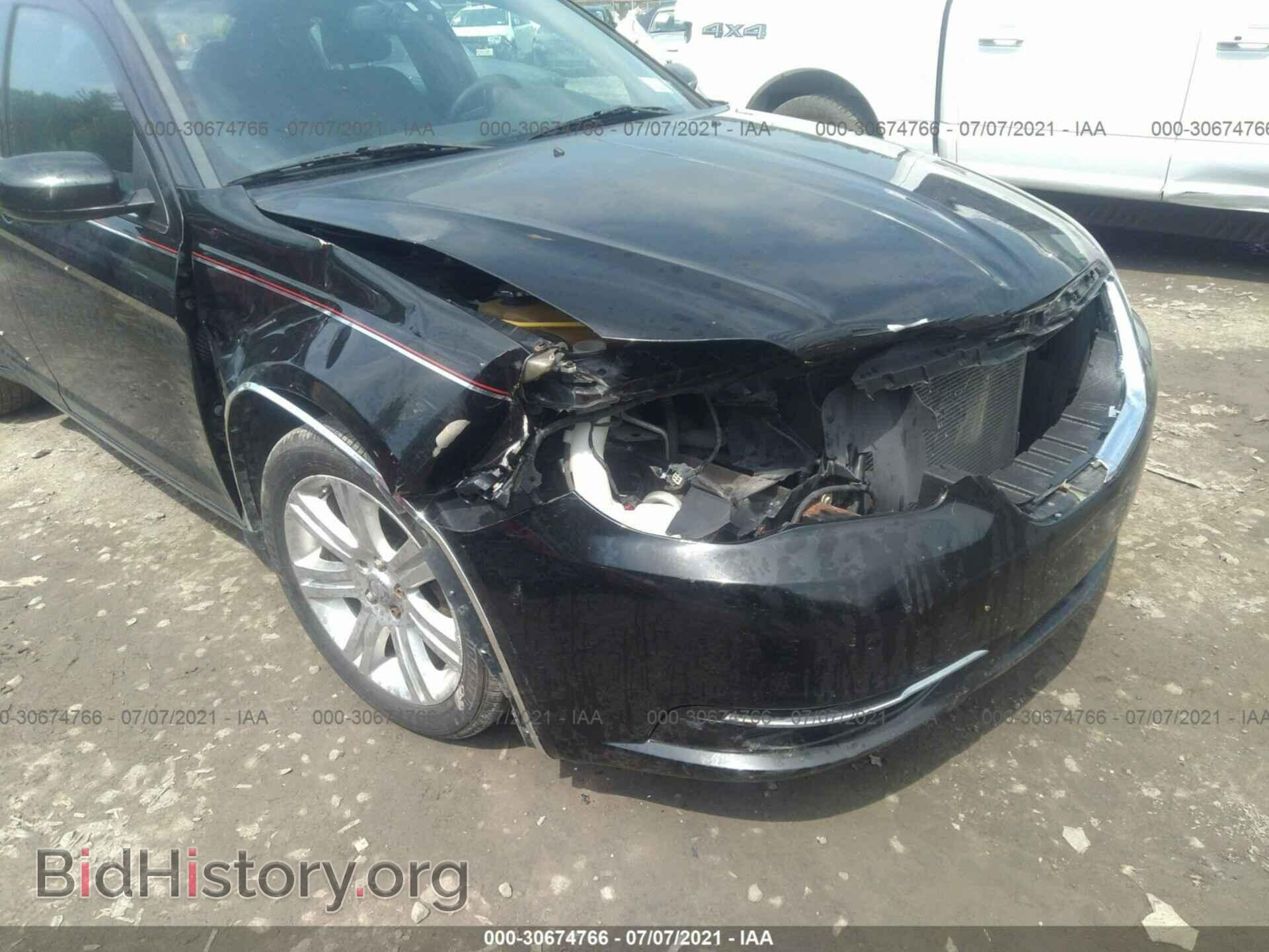 2012 CHRYSLER 200 - VIN: 1C3CCBBG7CN227062 - Фото 6