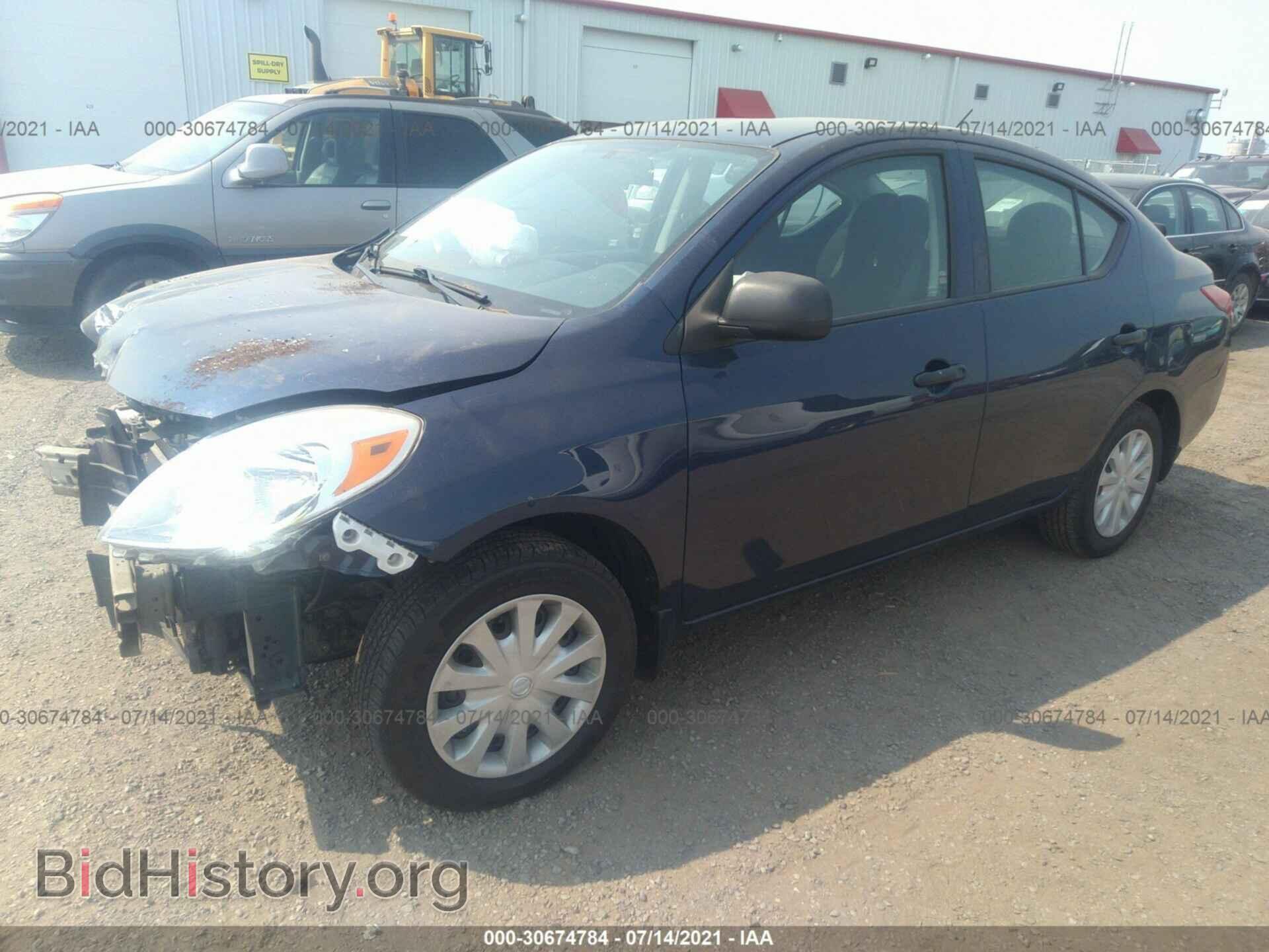 2012 NISSAN VERSA - VIN: 3N1CN7AP7CL861253 - Фото 2