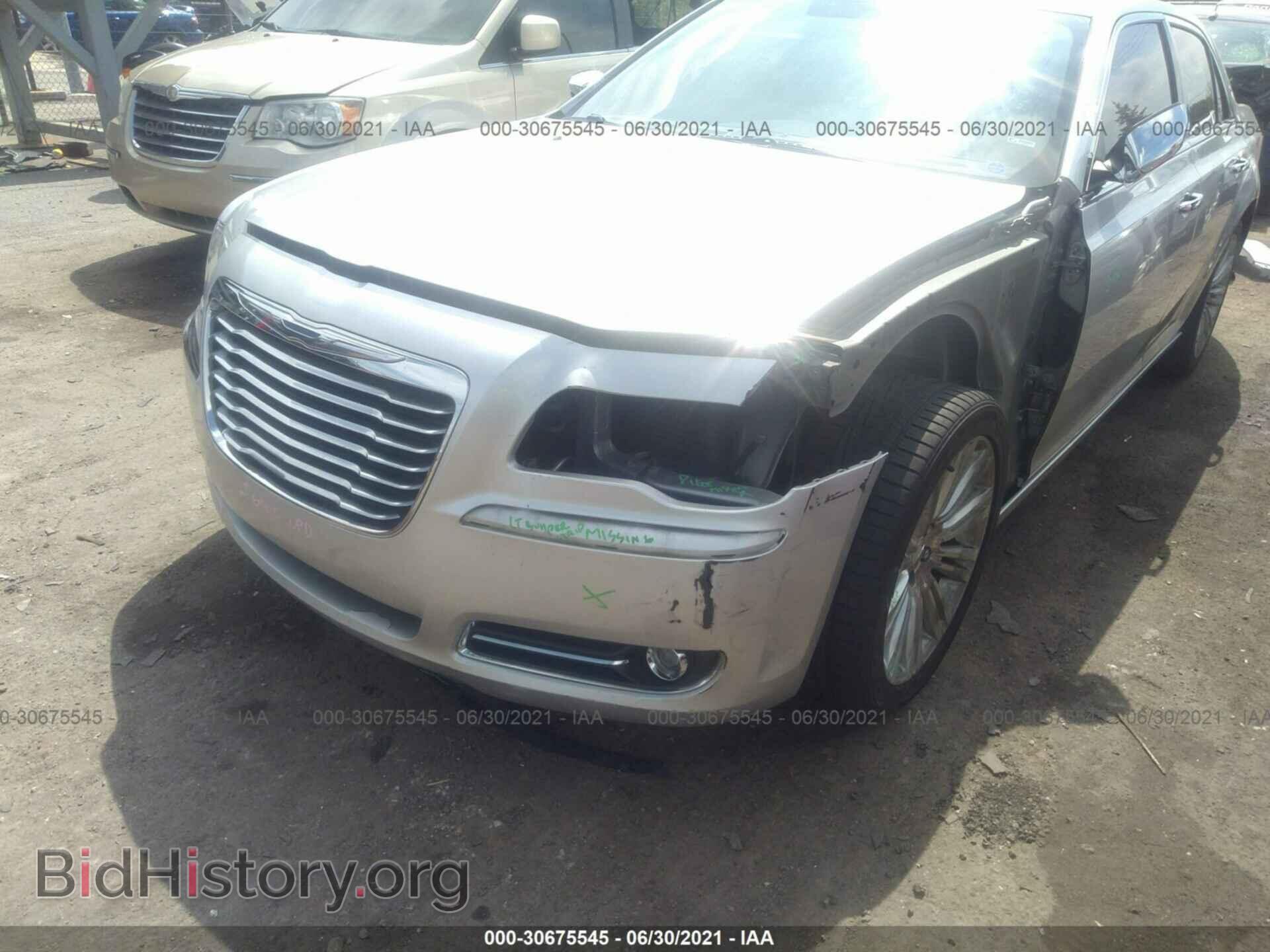 2011 CHRYSLER 300 - VIN: 2C3CA5CG6BH614523 - Фото 6