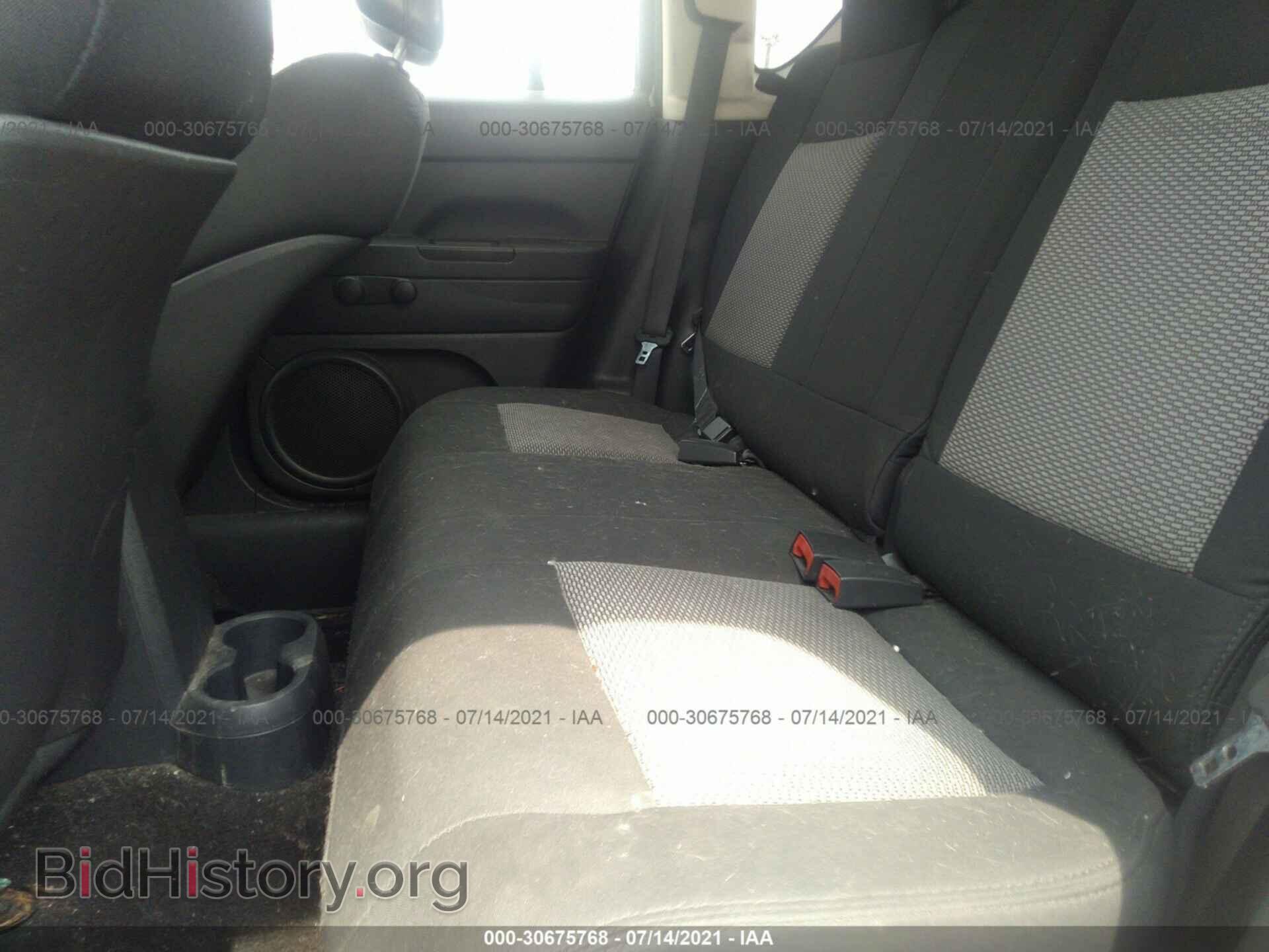 2009 JEEP COMPASS - VIN: 1J4FT47B59D134115 - Фото 8