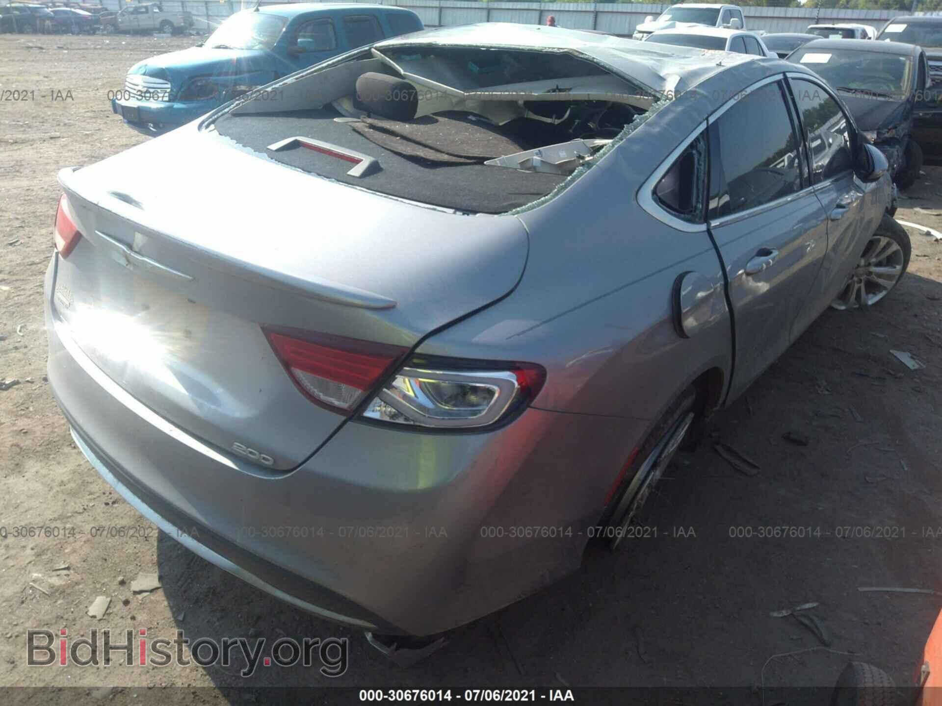 2015 CHRYSLER 200 - VIN: 1C3CCCABXFN571596 - Фото 4