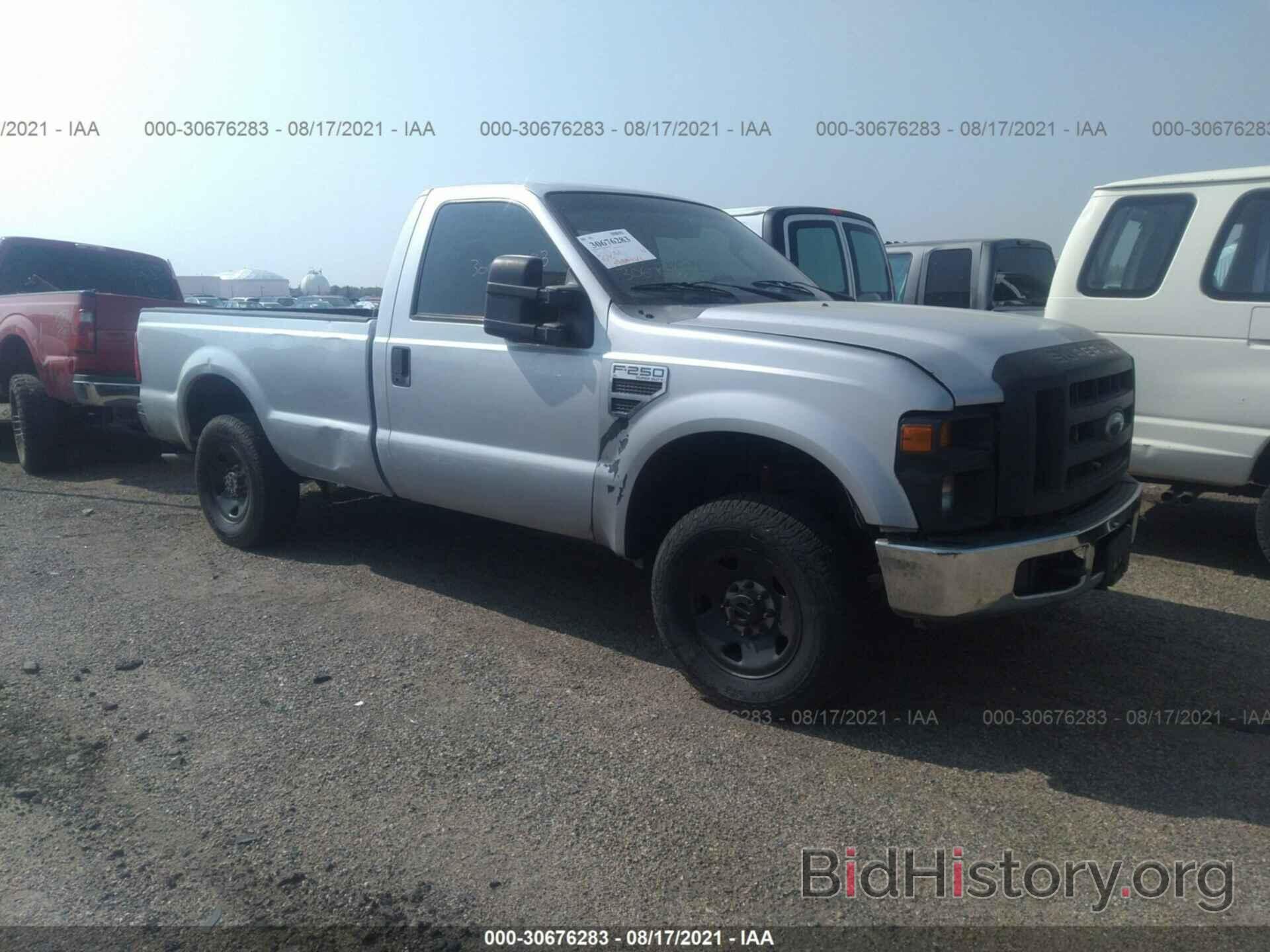 Фотография 1FTNF21568ED99649 - FORD SUPER DUTY F-250 2008