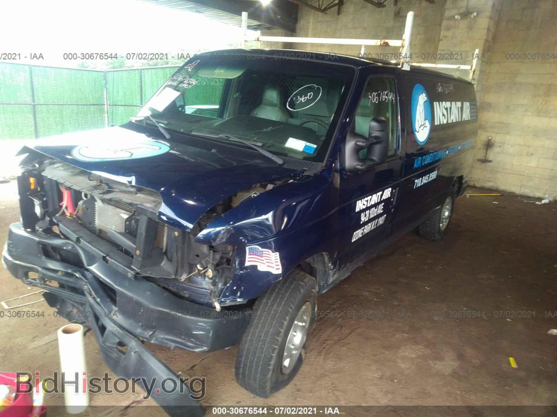 2011 FORD ECONOLINE CARGO VAN - VIN: 1FTNE2EW9BDB08998 - Фото 2
