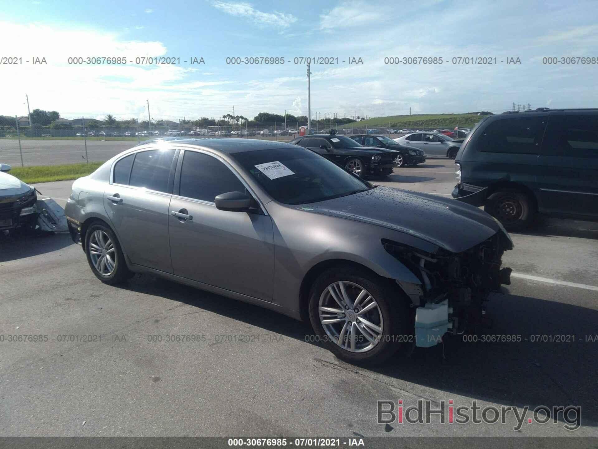 Photo JN1CV6AP3DM721380 - INFINITI G37 SEDAN 2013