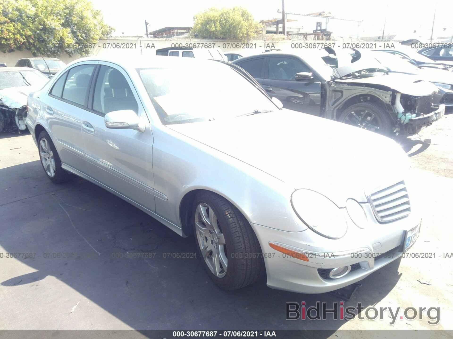 Photo WDBUF56X07A991835 - MERCEDES-BENZ E-CLASS 2007