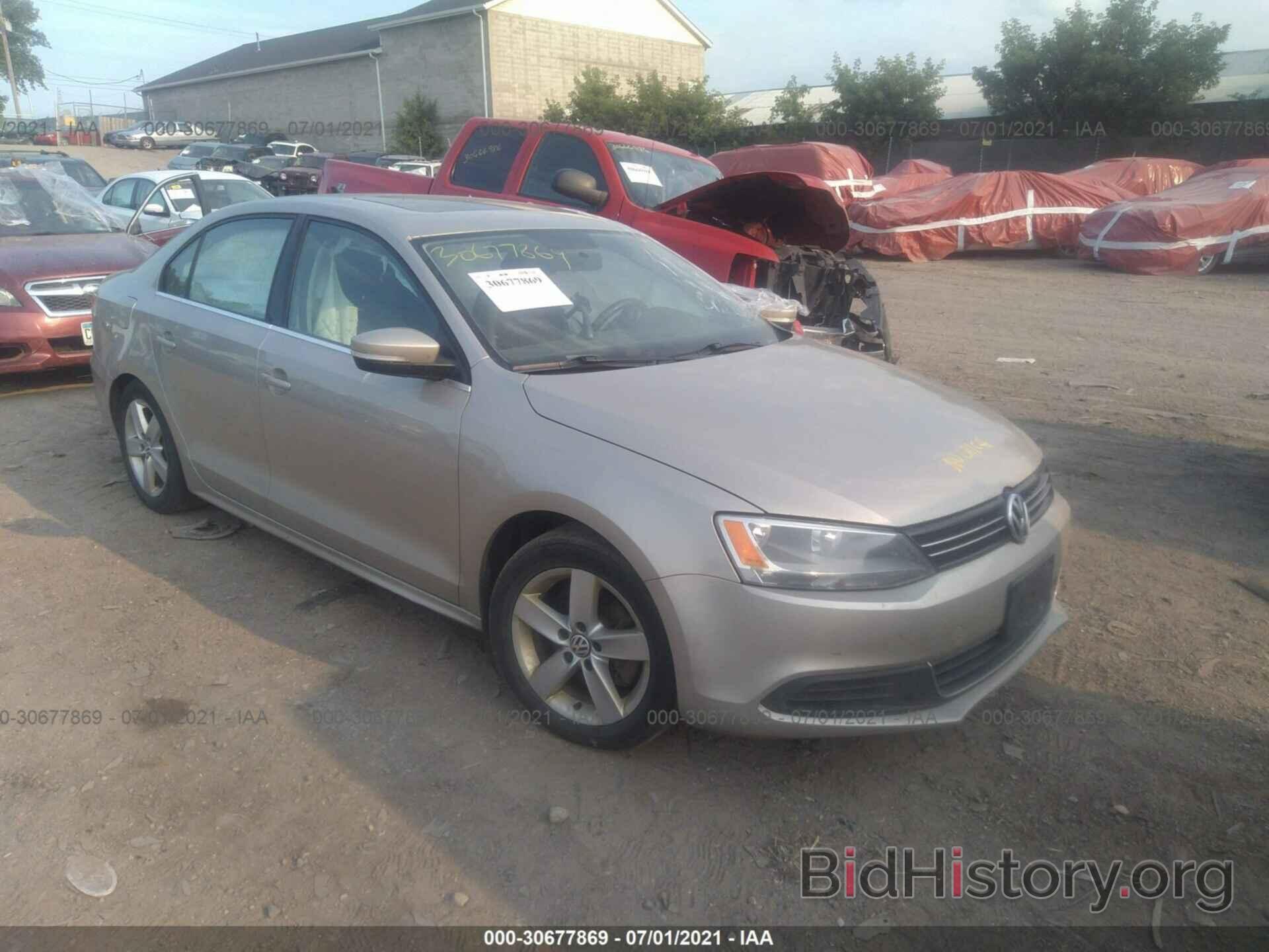 Фотография 3VWLL7AJ3EM284570 - VOLKSWAGEN JETTA SEDAN 2014