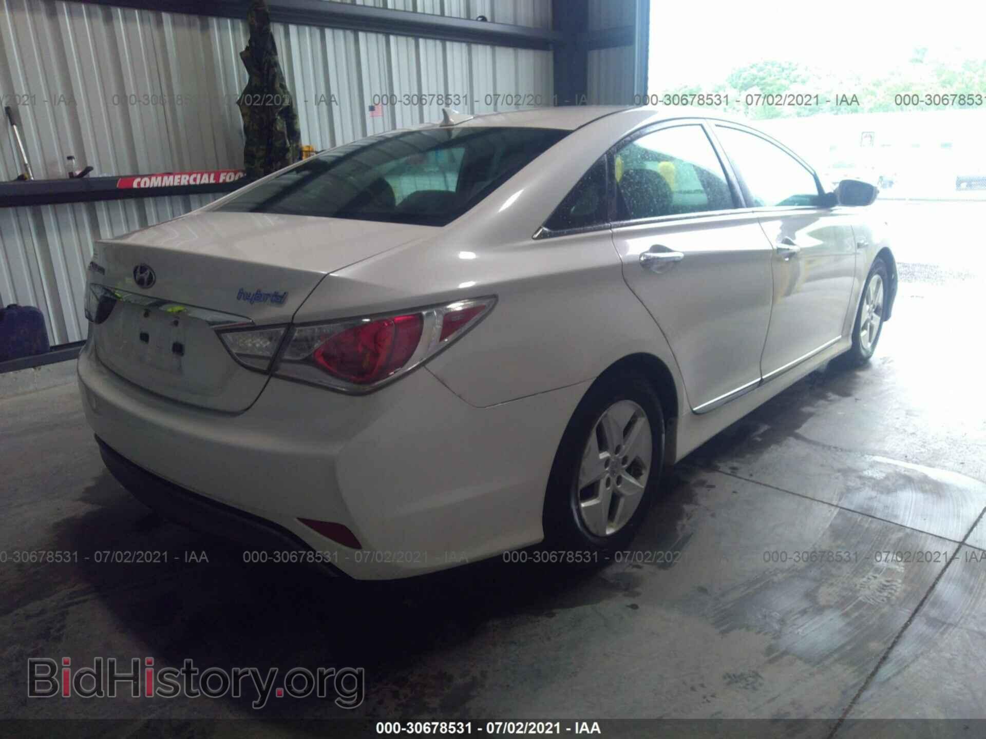 2012 HYUNDAI SONATA - VIN: KMHEC4A41CA038384 - Фото 4