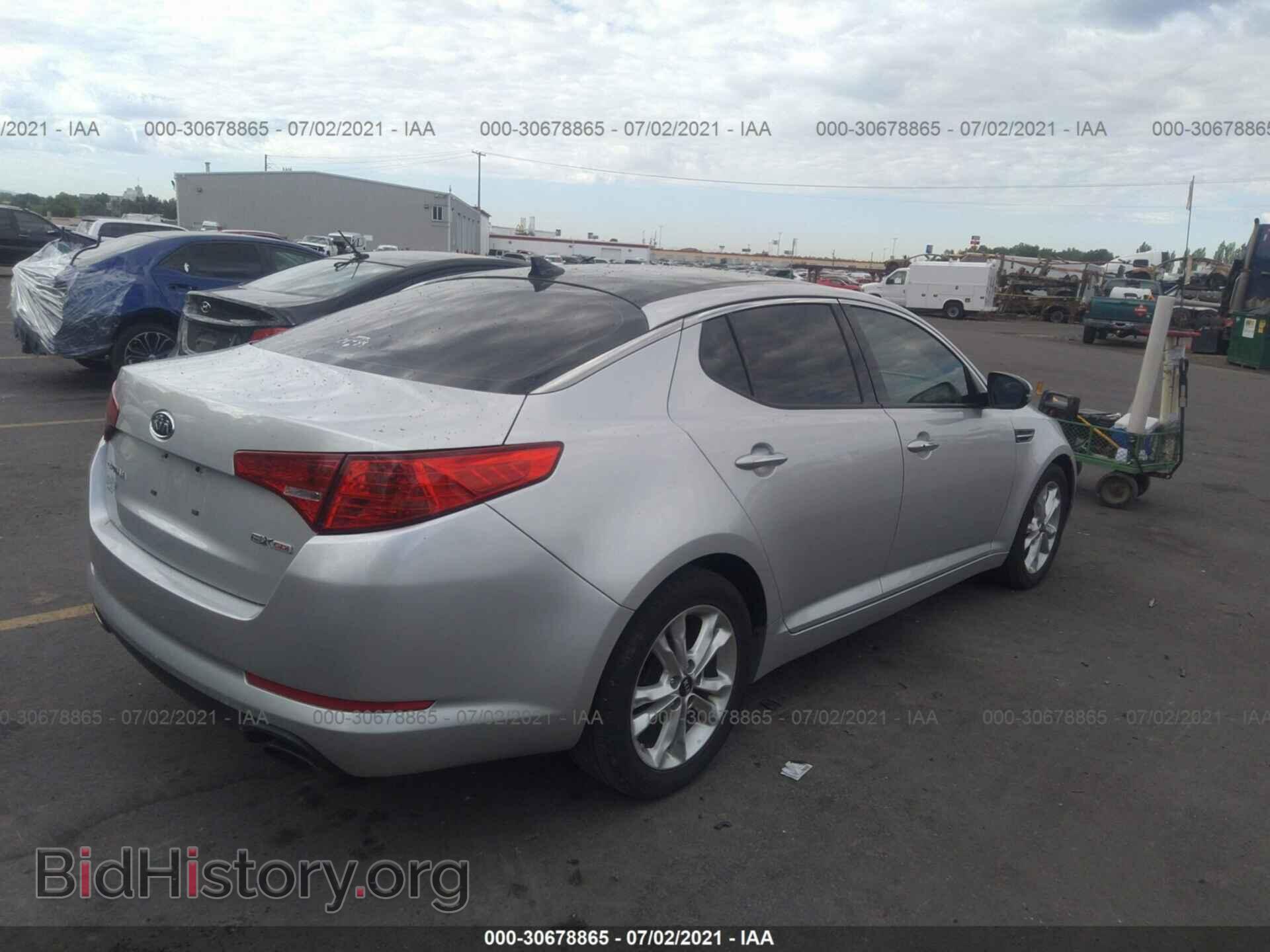 2011 KIA OPTIMA - VIN: KNAGN4A71B5189988 - Фото 4