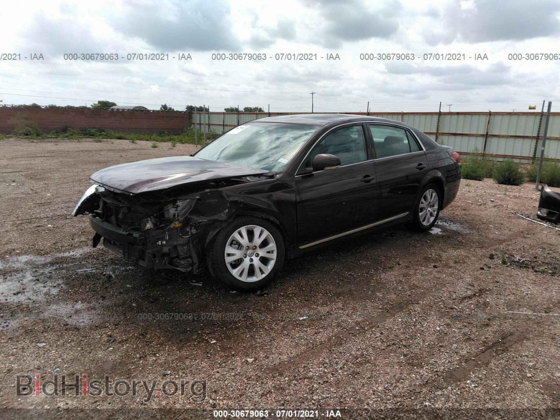 2011 TOYOTA AVALON - VIN: 4T1BK3DB1BU383101 - Фото 2