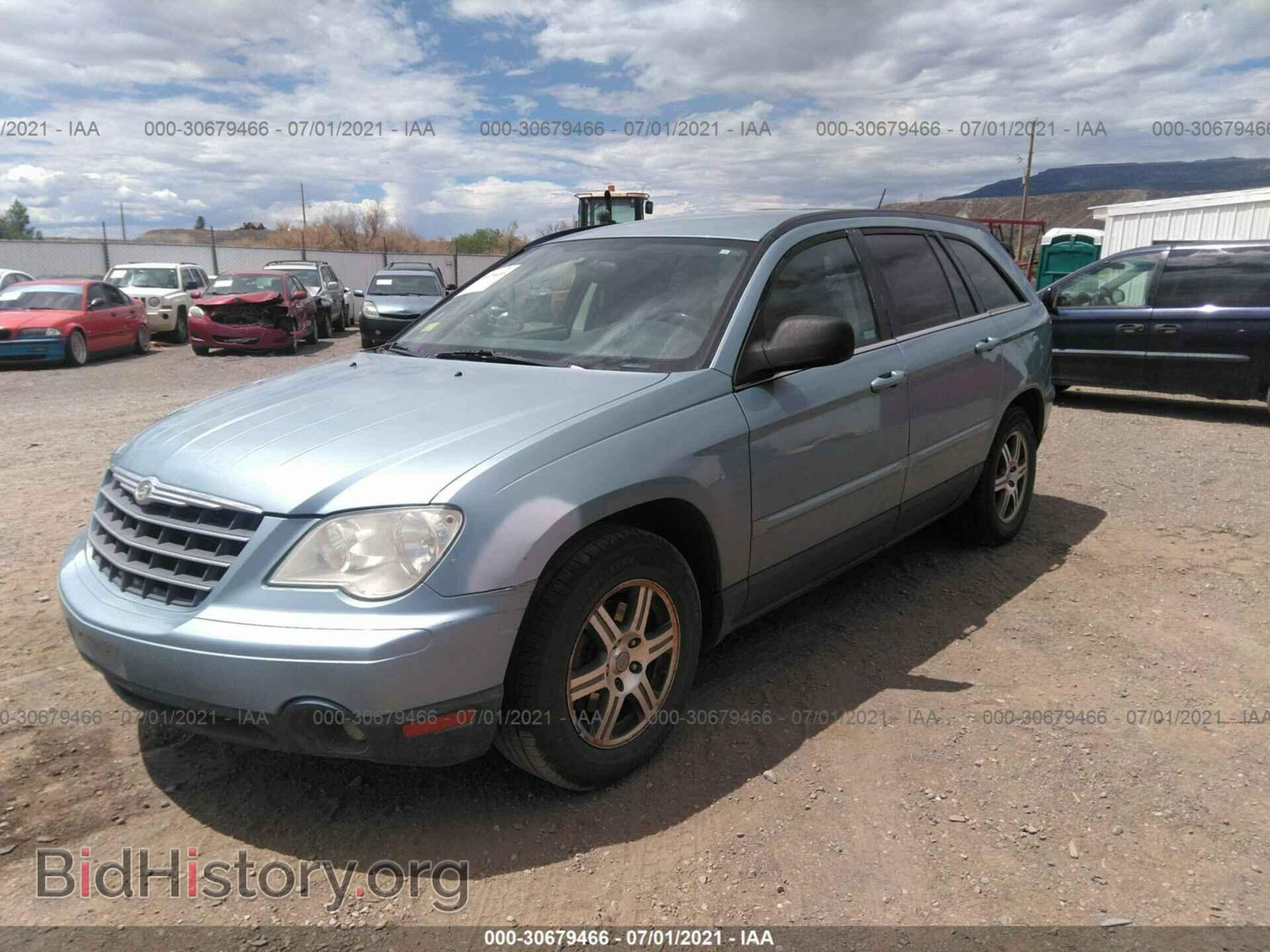 2008 CHRYSLER PACIFICA - VIN: 2A8GM68X08R630747 - Photo 2