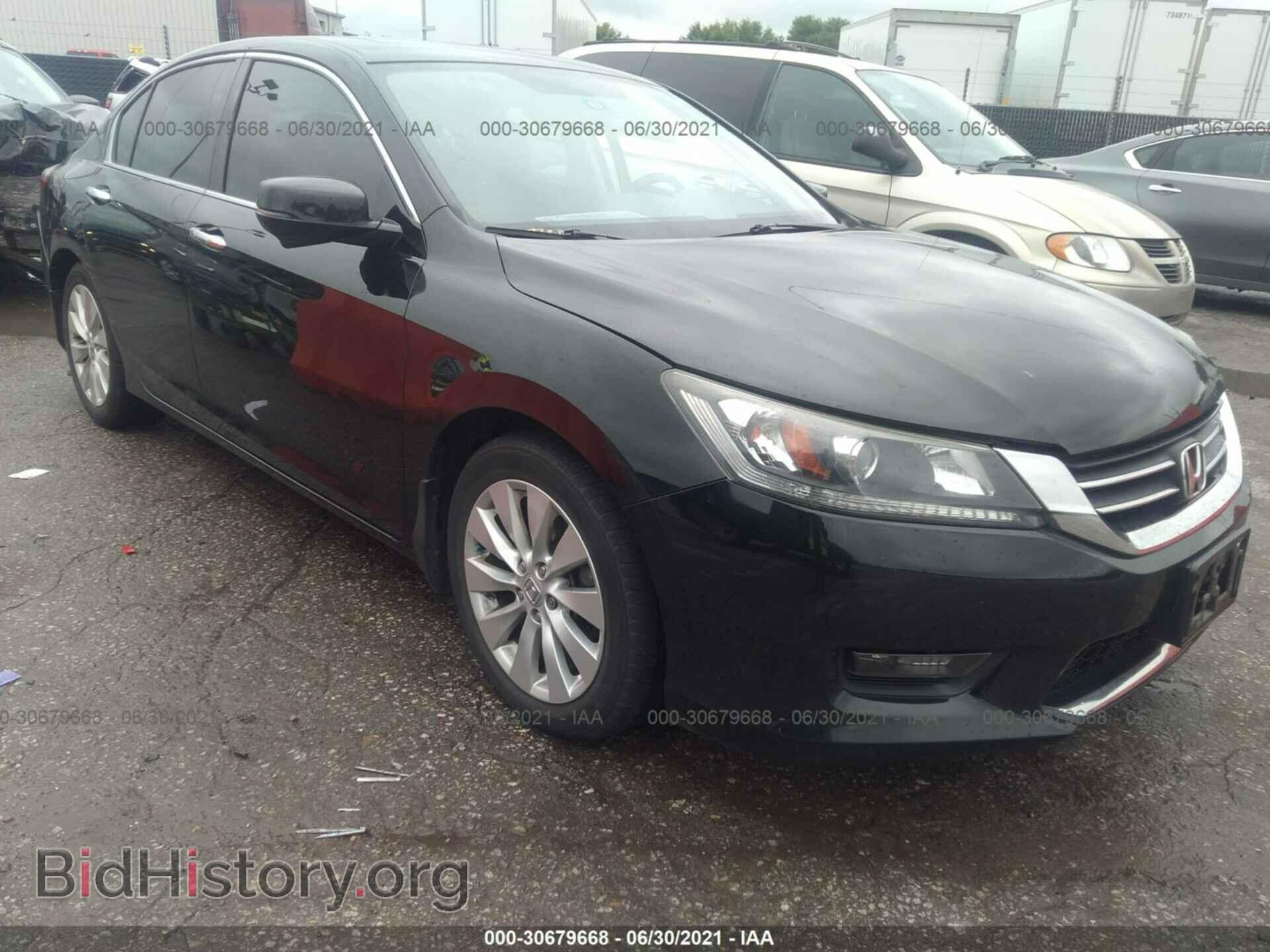 Фотография 1HGCR2F70EA103473 - HONDA ACCORD SEDAN 2014