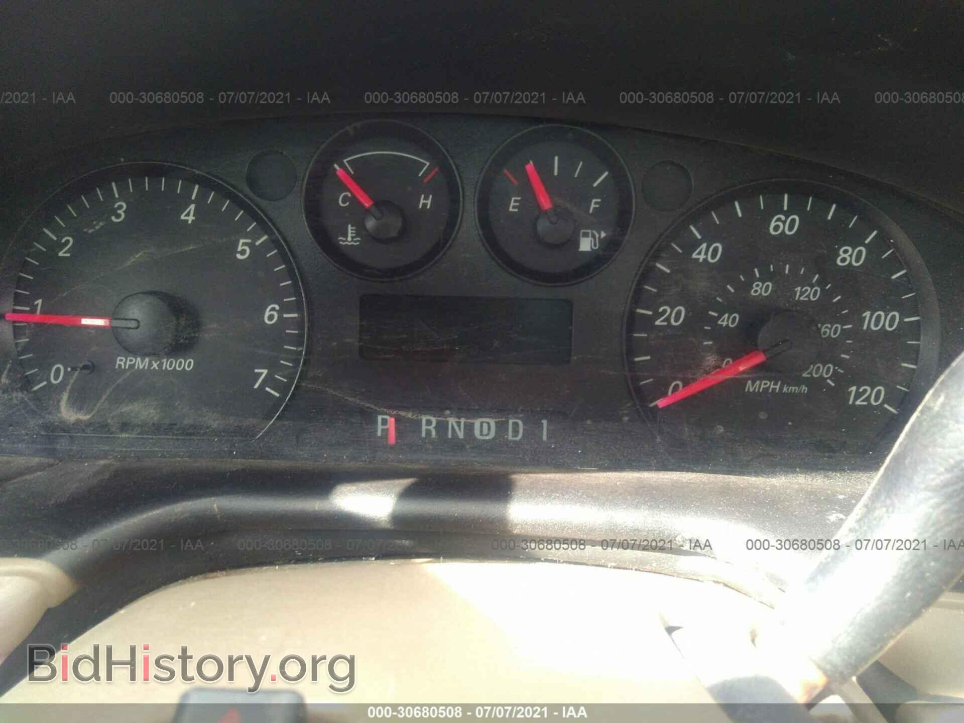 2006 FORD TAURUS - VIN: 1FAFP53U96A219758 - Фото 7