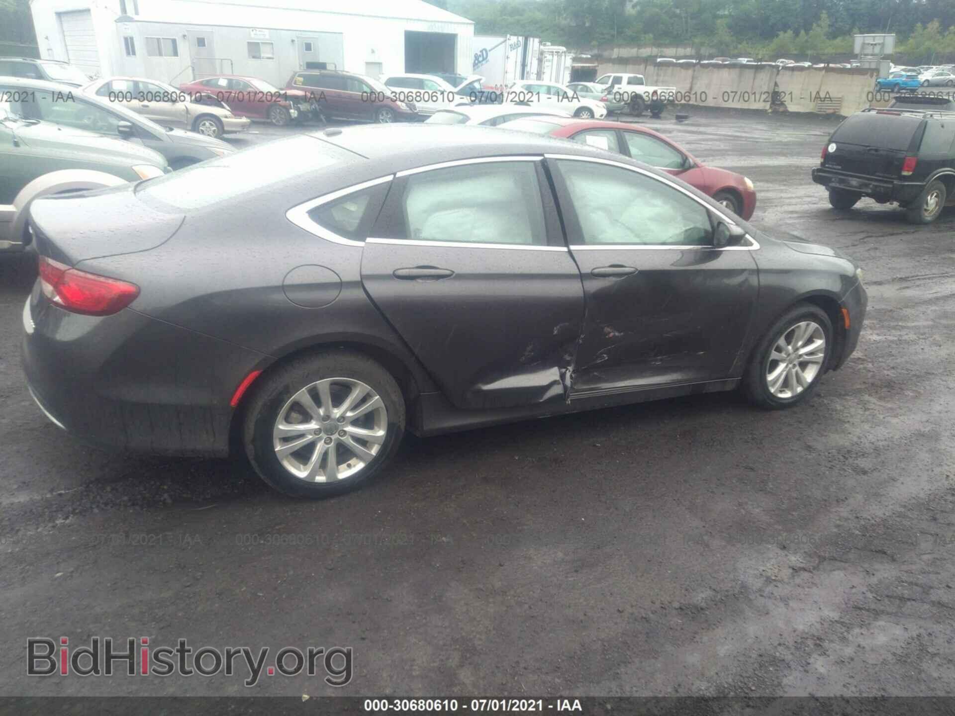 2016 CHRYSLER 200 - VIN: 1C3CCCAB3GN111004 - Фото 6