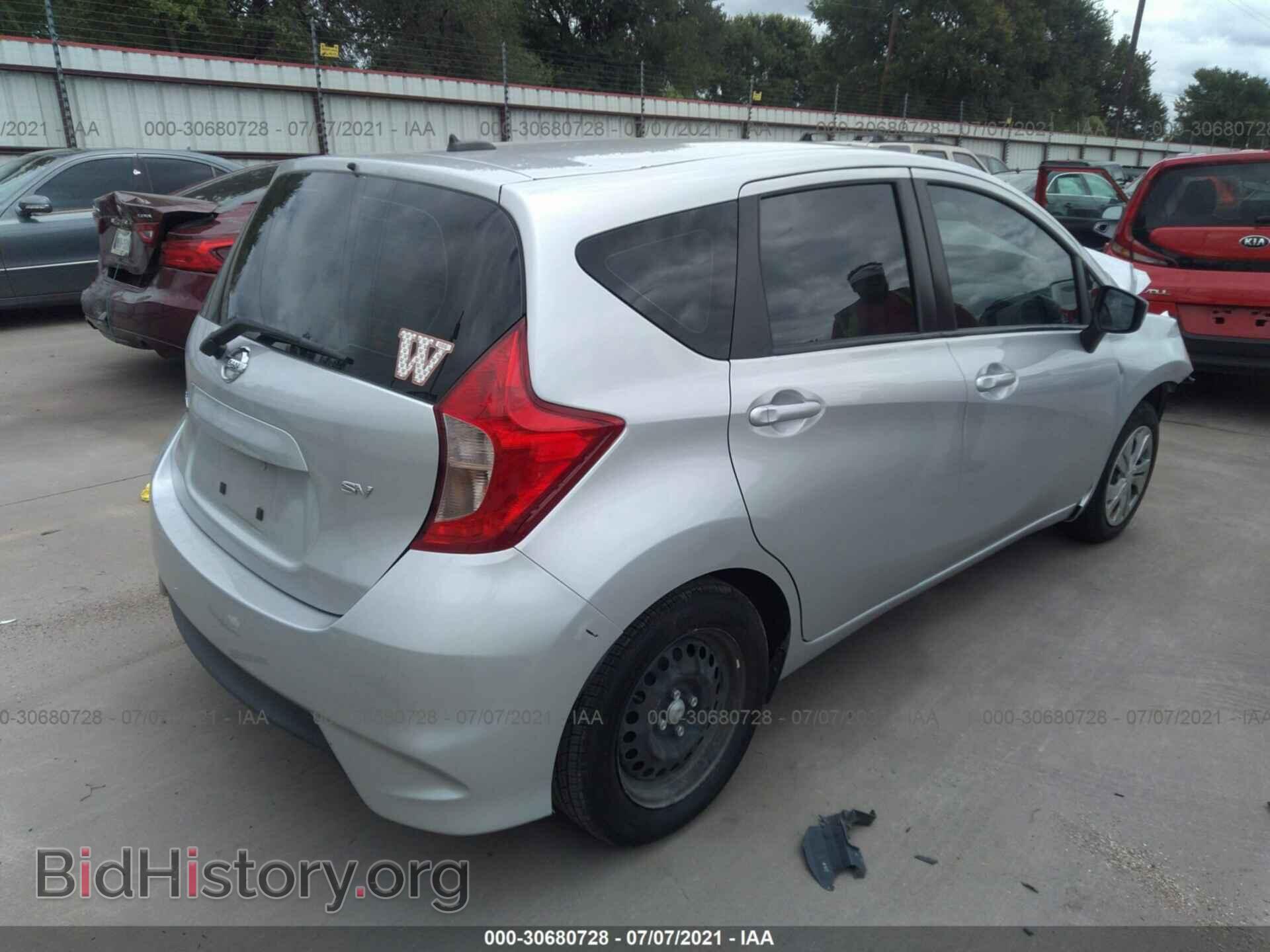 2017 NISSAN VERSA NOTE - VIN: 3N1CE2CP5HL366184 - Фото 4