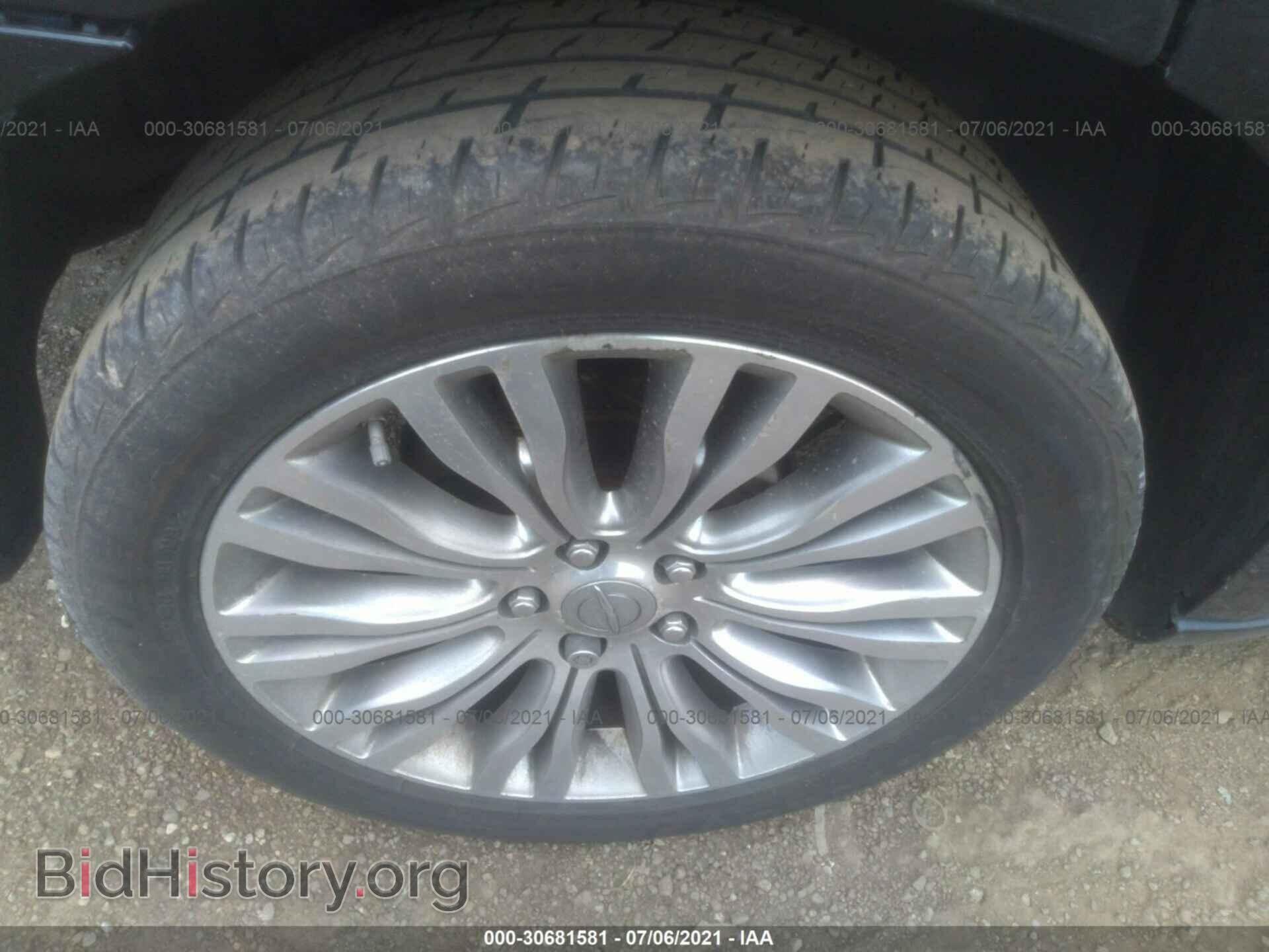 2012 CHRYSLER 200 - VIN: 1C3CCBCB9CN330034 - Фото 15