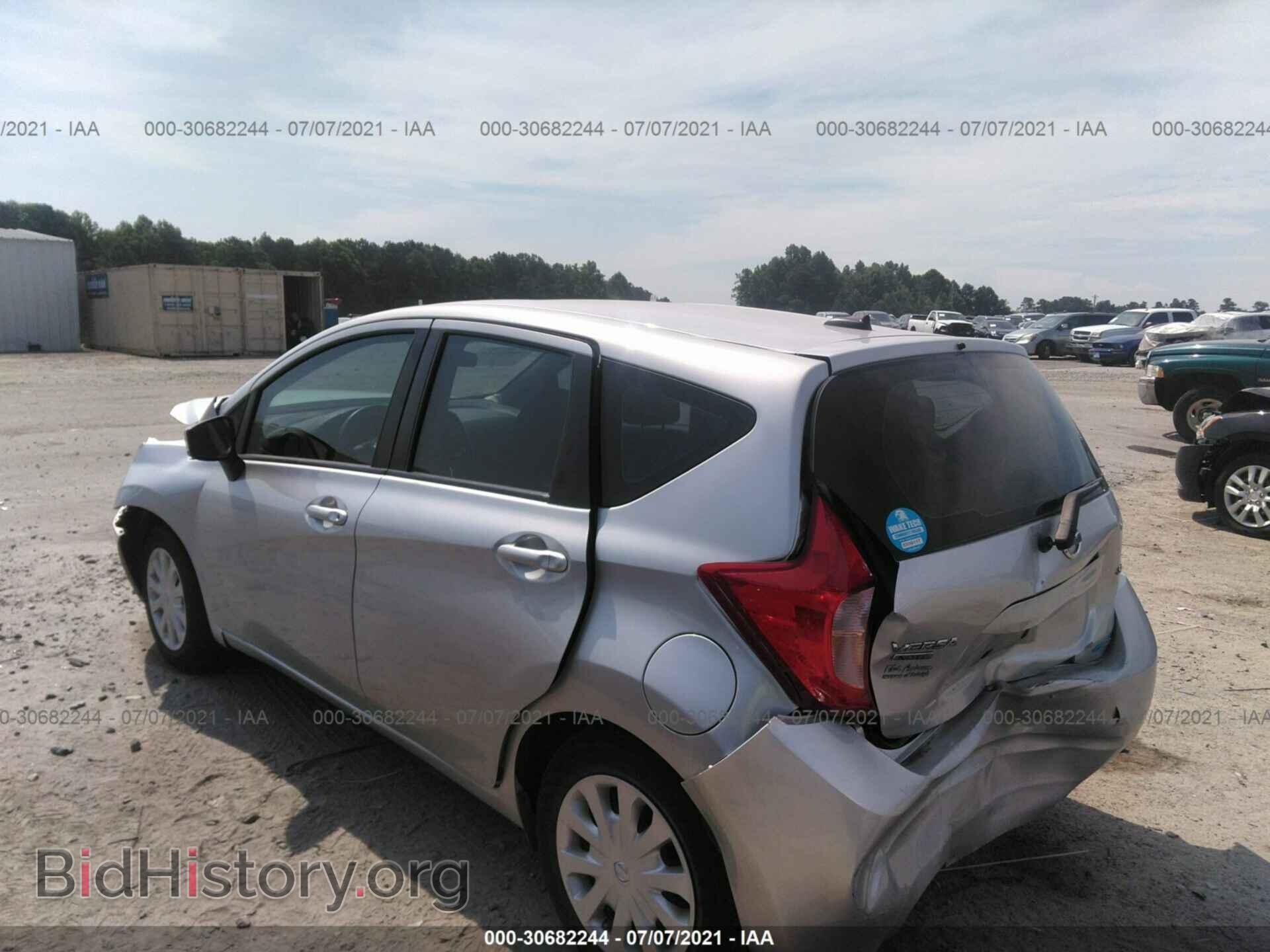 2016 NISSAN VERSA NOTE - VIN: 3N1CE2CP0GL382873 - Фото 3