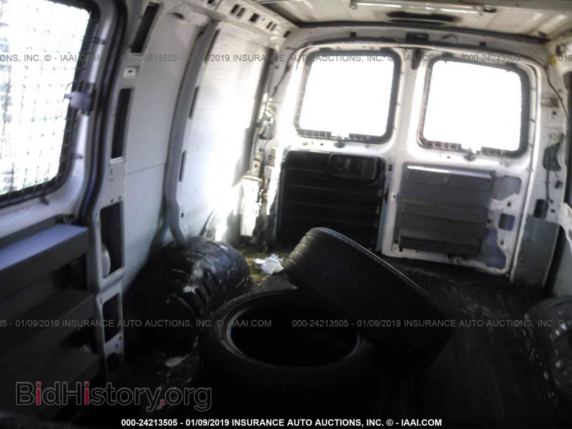 2004 GMC SAVANA - VIN: 1GTHG35U241216637 - Фото 8