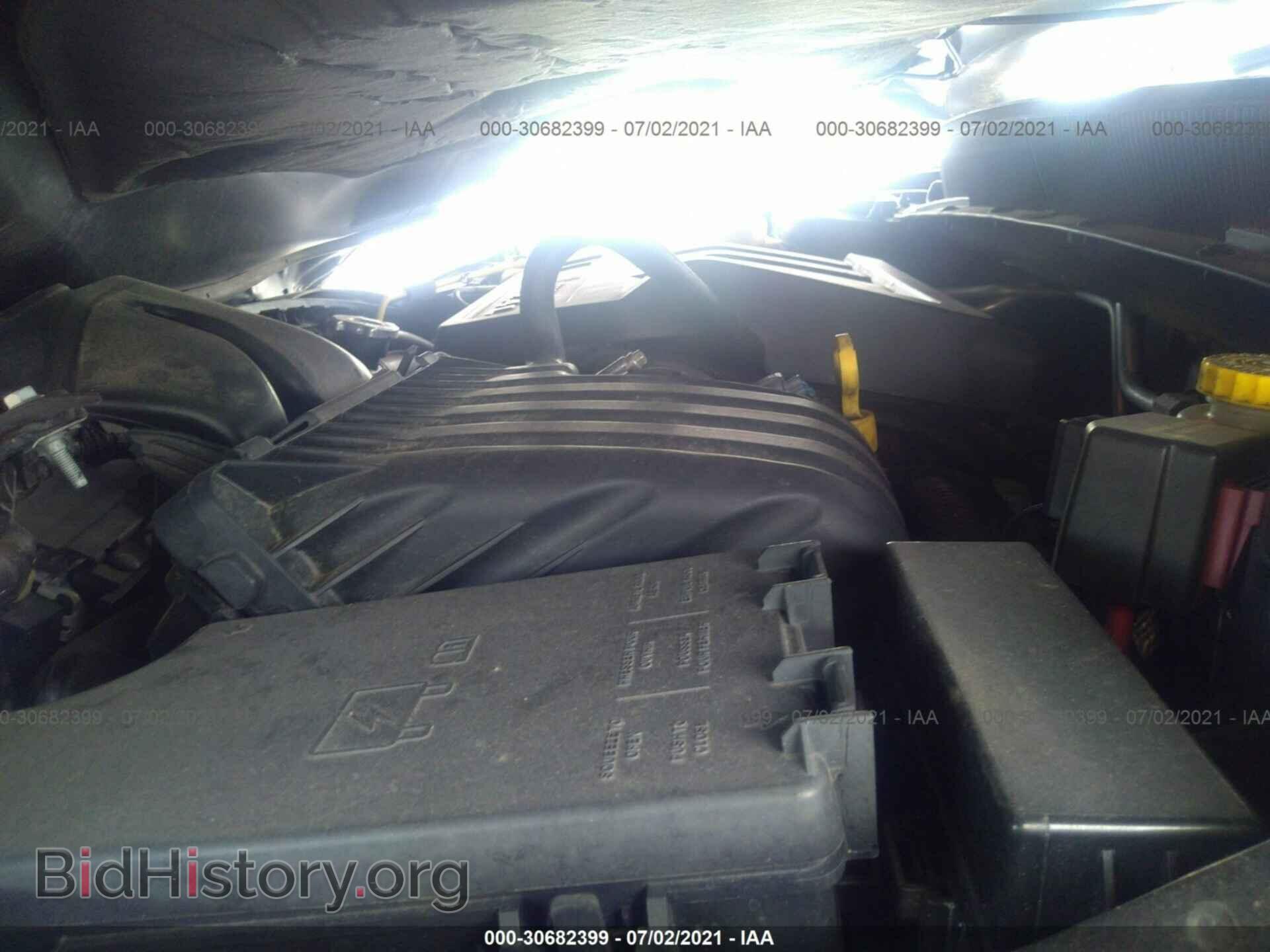 2010 CHRYSLER SEBRING - VIN: 1C3CC5FB2AN223157 - Фото 10