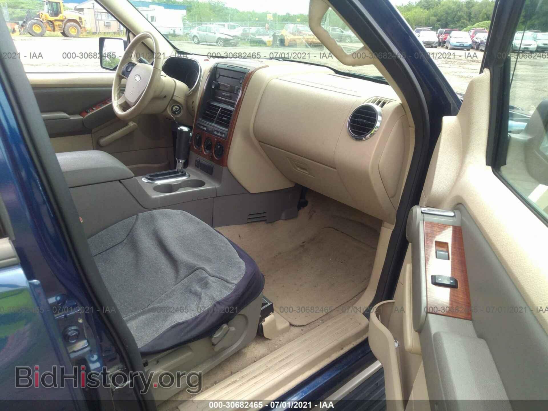 2006 FORD EXPLORER - VIN: 1FMEU74EX6UA18169 - Фото 5