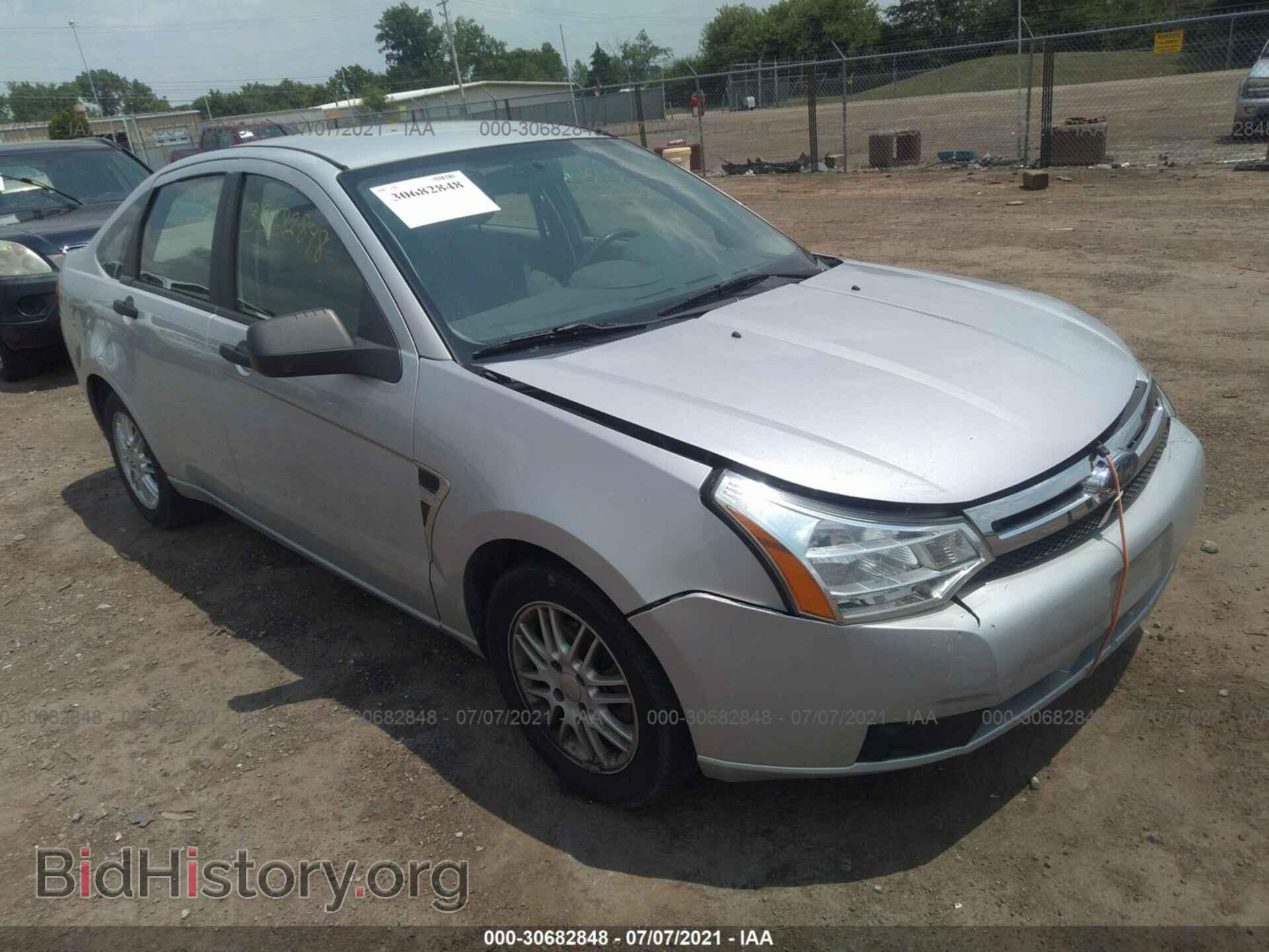 Фотография 1FAHP35N38W158030 - FORD FOCUS 2008