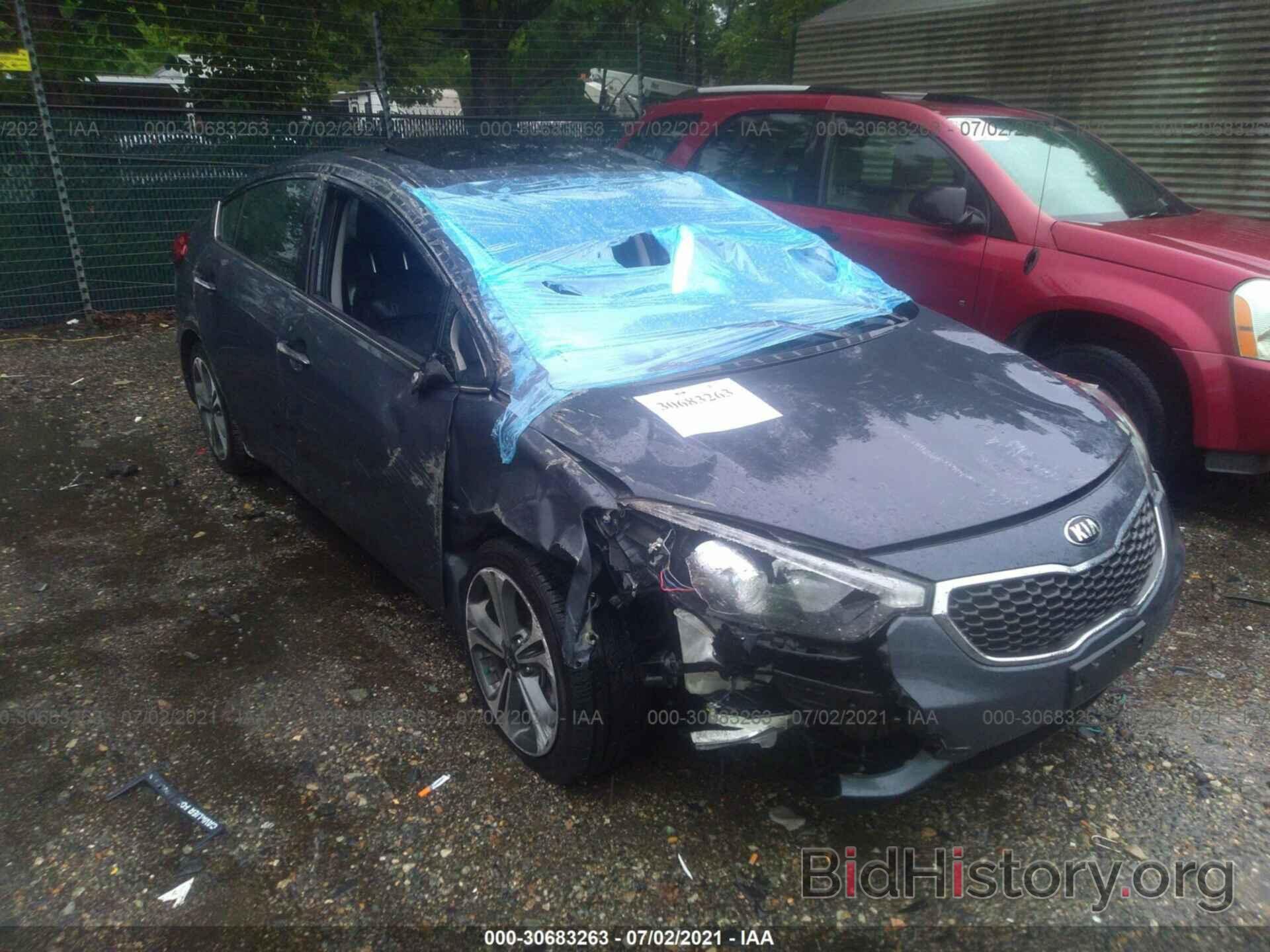 Photo KNAFZ4A88G5549063 - KIA FORTE 2016