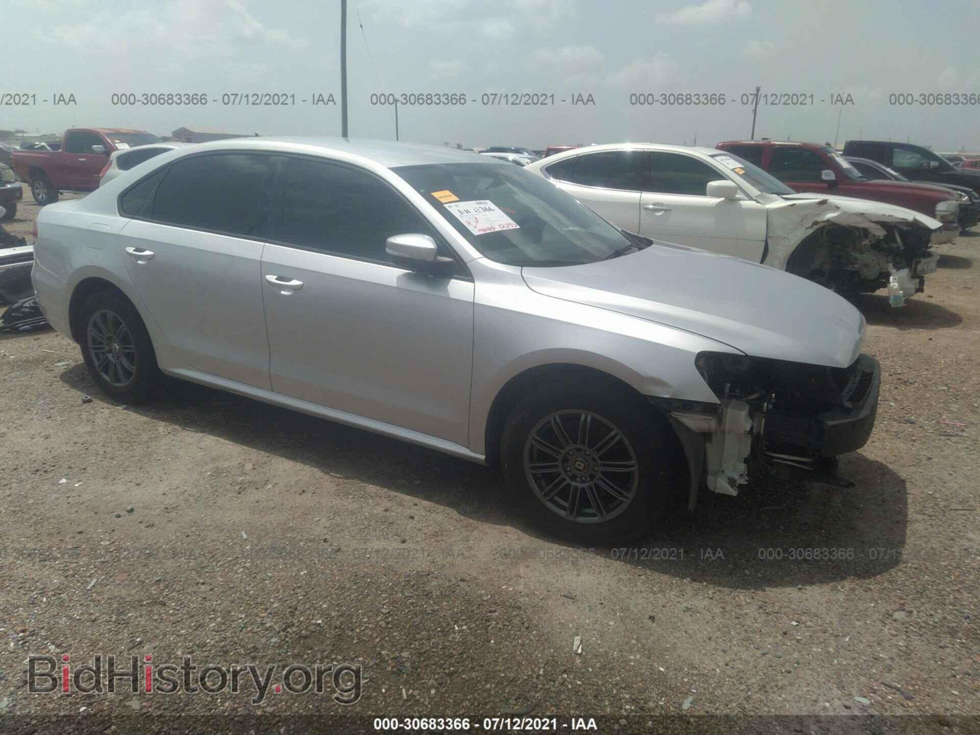 Photo 1VWAP7A3XDC072858 - VOLKSWAGEN PASSAT 2013