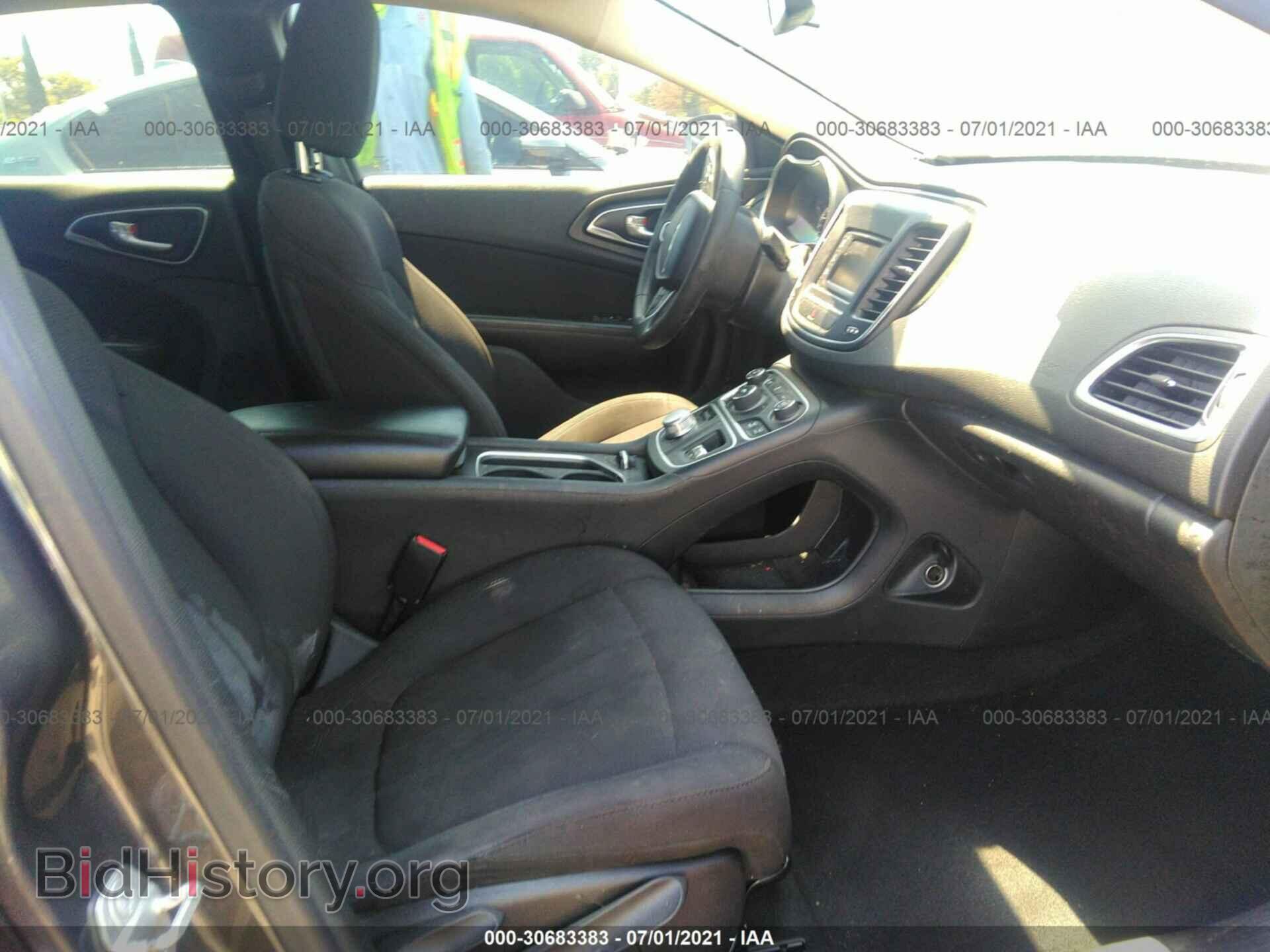 2015 CHRYSLER 200 - VIN: 1C3CCCAB9FN688943 - Фото 5